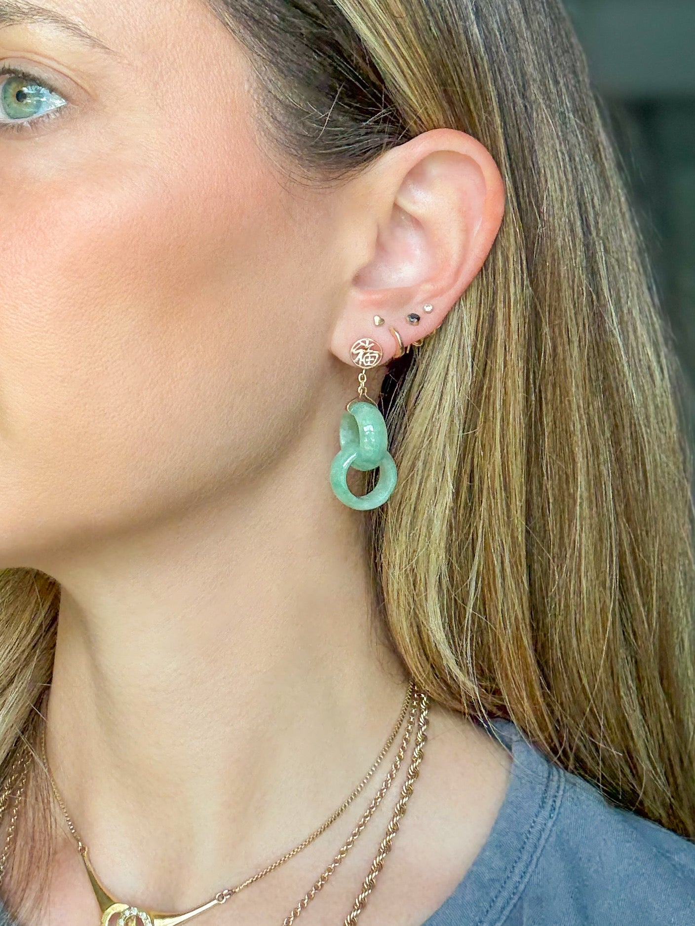 Vintage Jade Drop 14k Yellow Gold Earrings