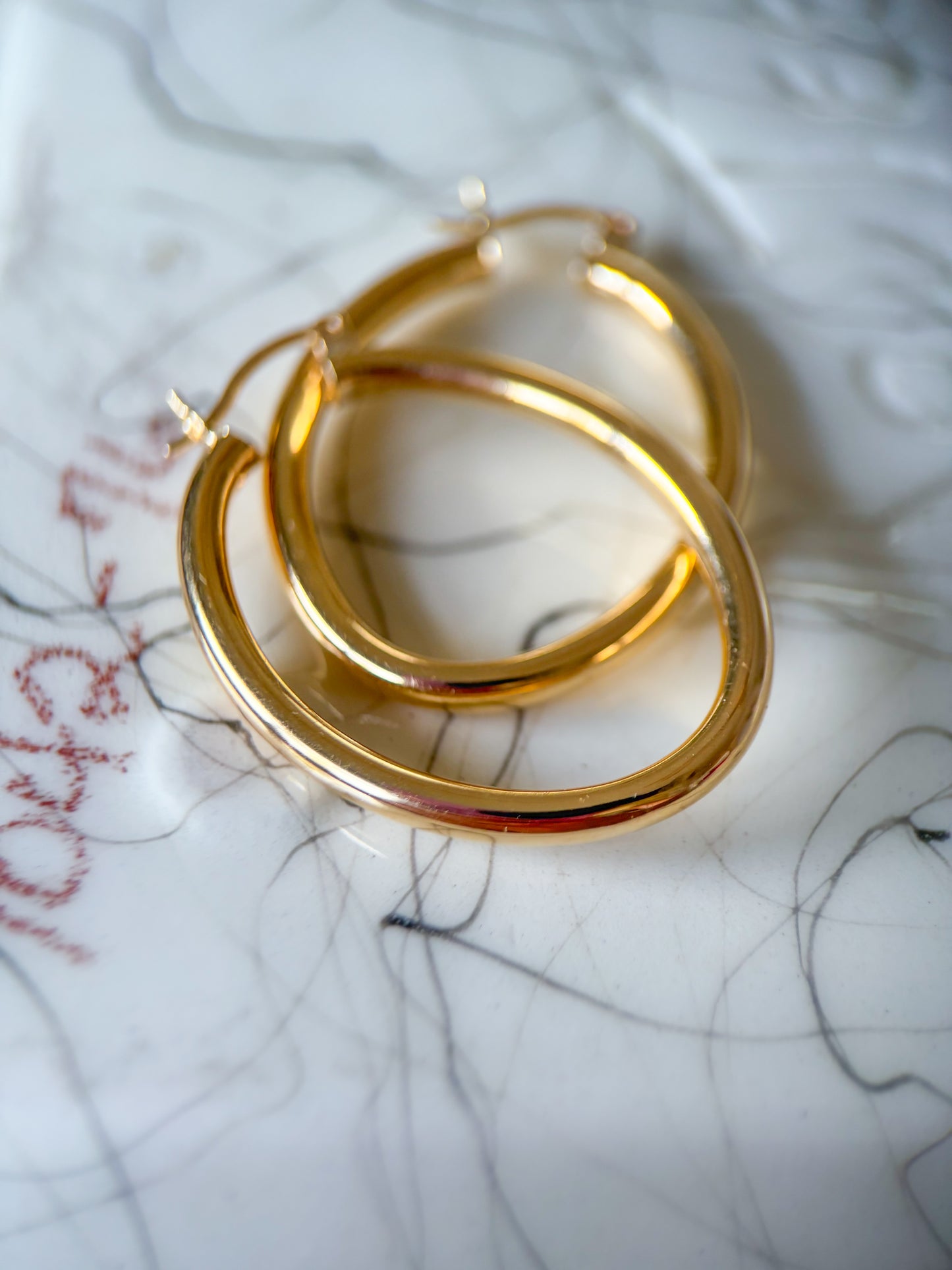 Vintage Oval Tube Hoop 14k Yellow Gold Earrings