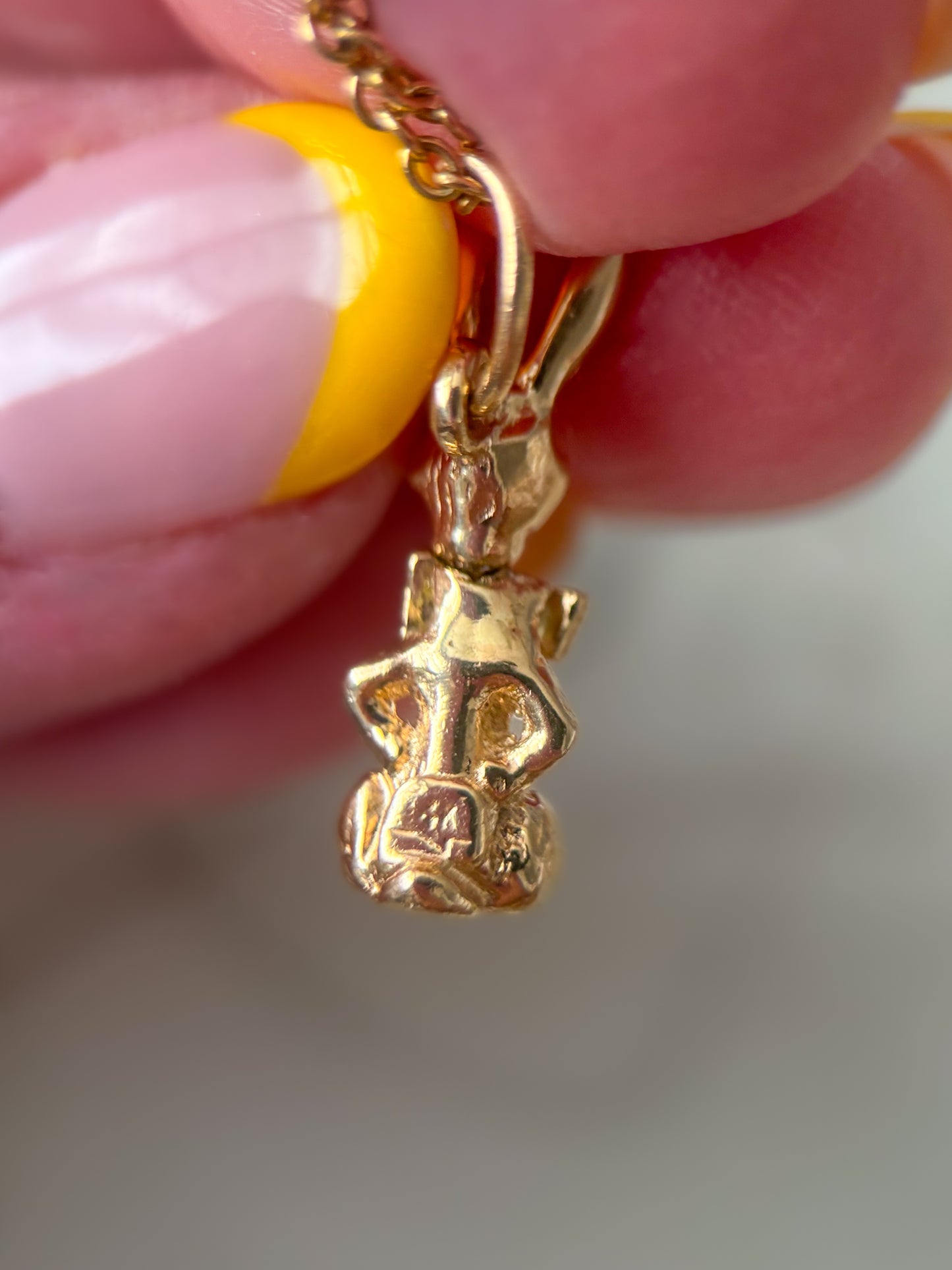 Vintage Bunny Rabbit with Moveable Head 14k Yellow Gold Charm