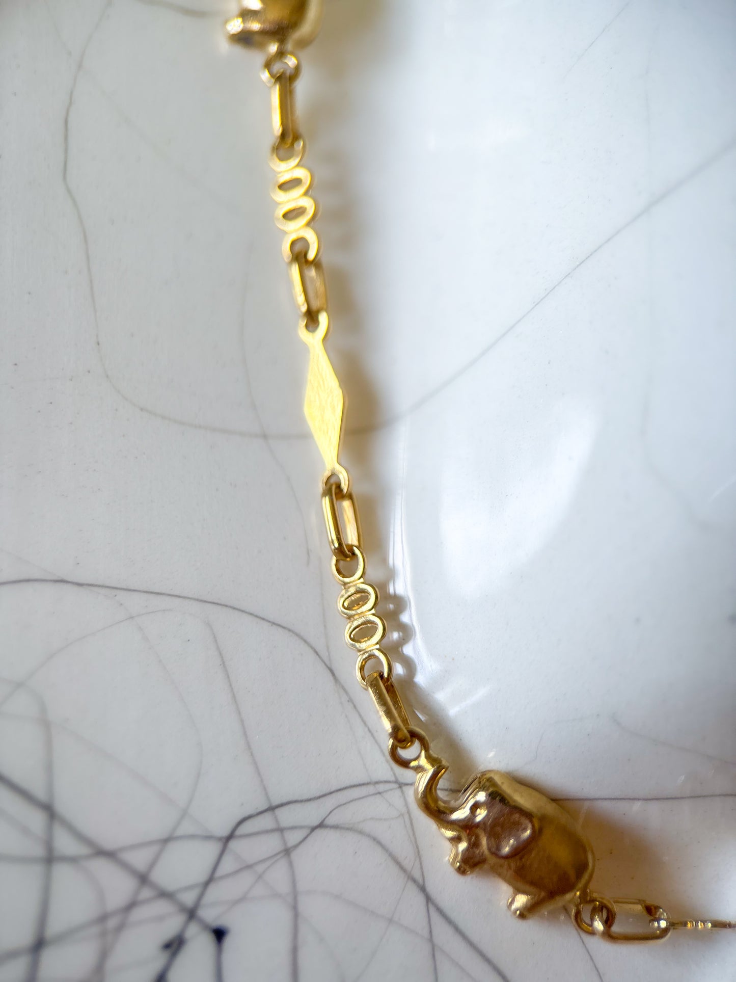 Vintage Elephant 18k Yellow Gold 7.25 Inch Bracelet