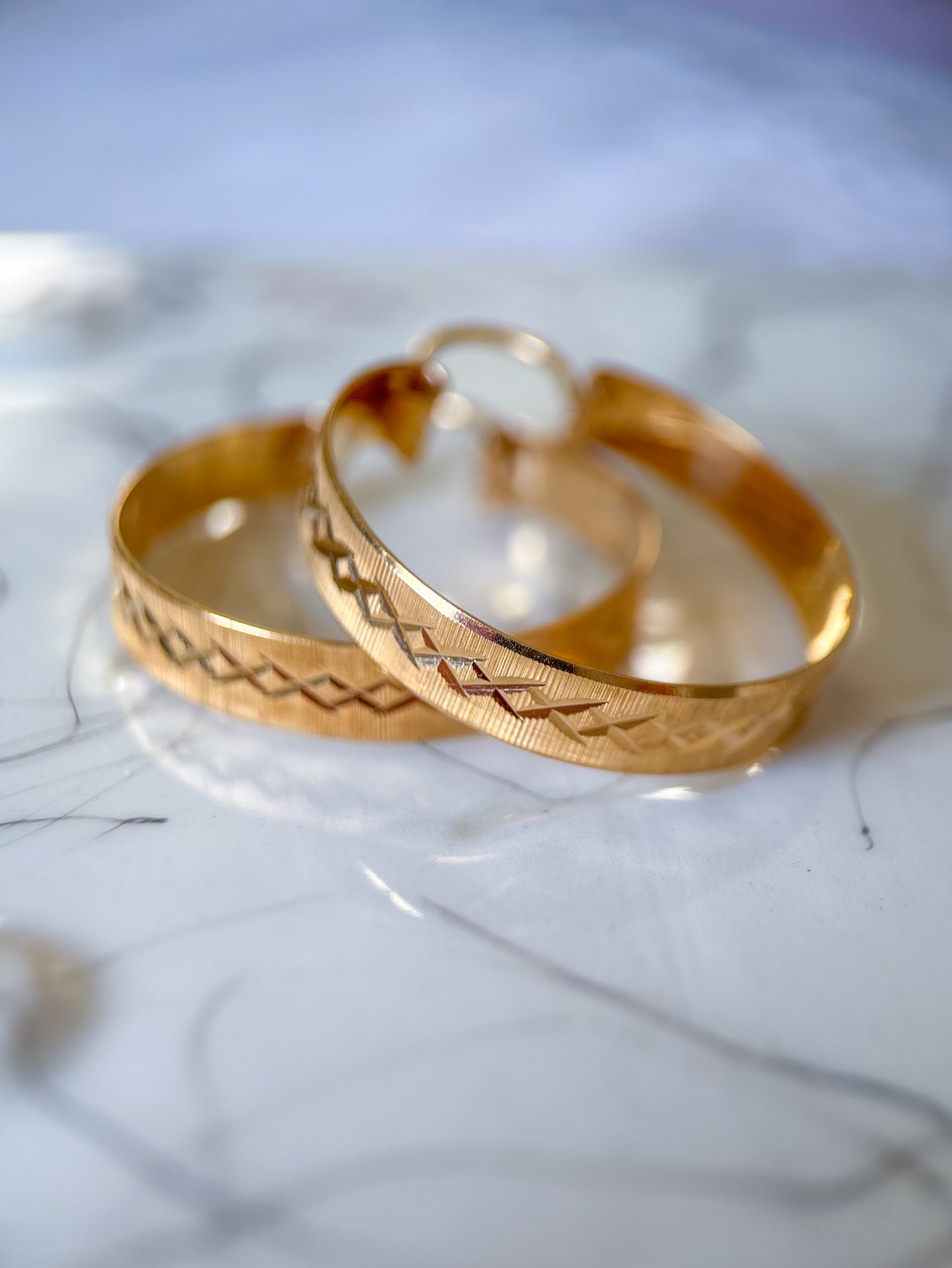 Vintage 18k Yellow Gold Thick Etched Hoops