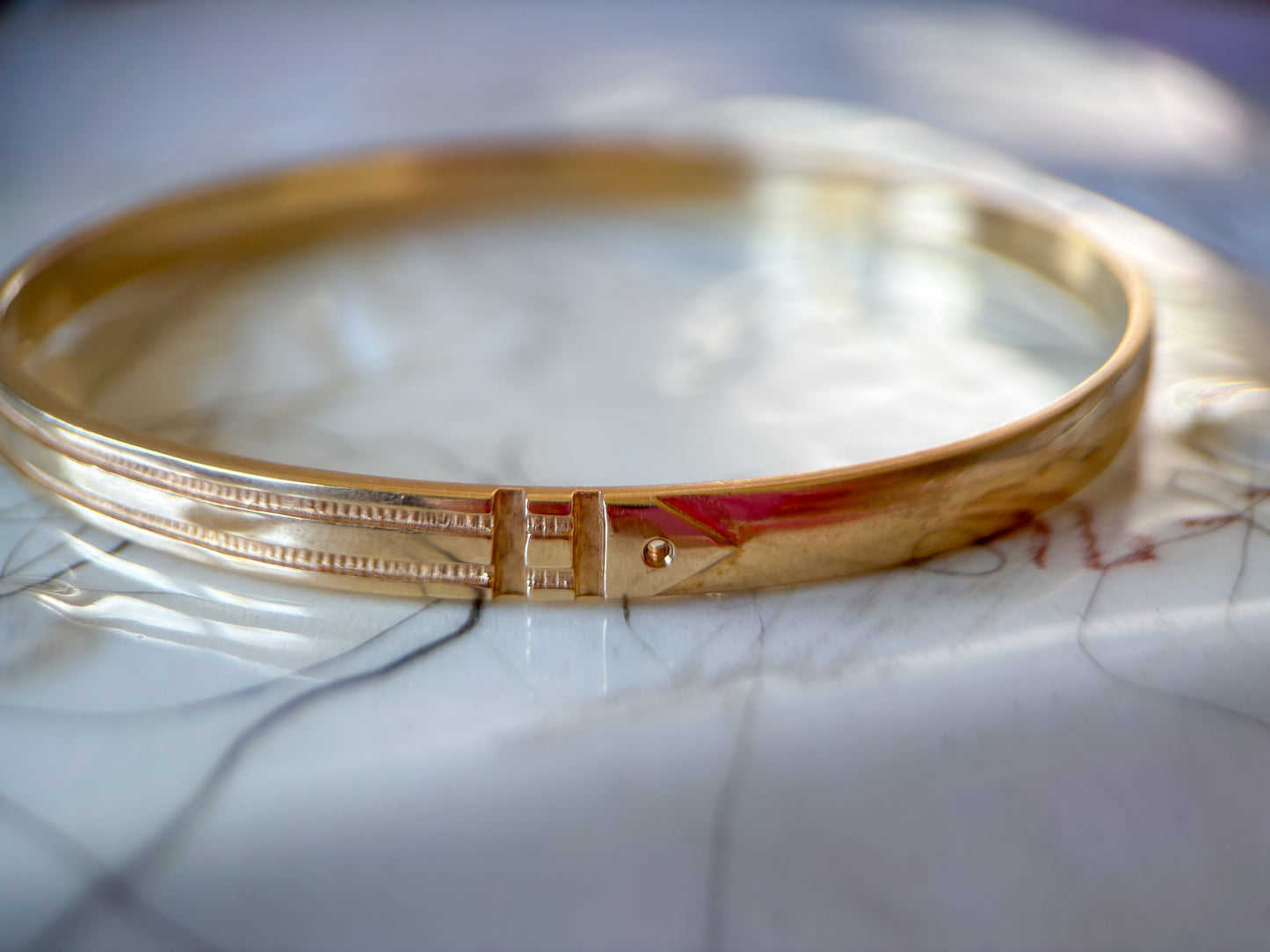 Vintage Solid and Heavy 14k Yellow Gold Bangle