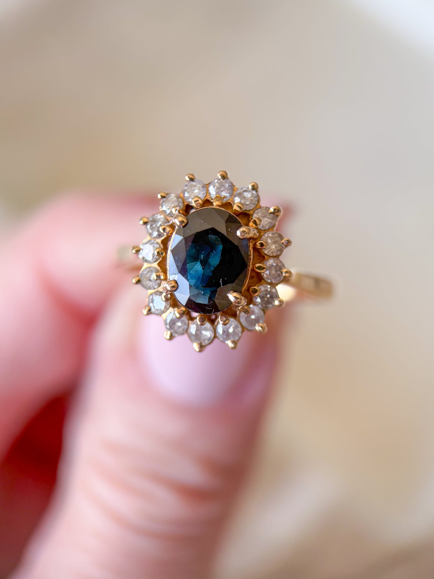 Vintage Natural Sapphire and Diamond 14k Yellow Gold Ring