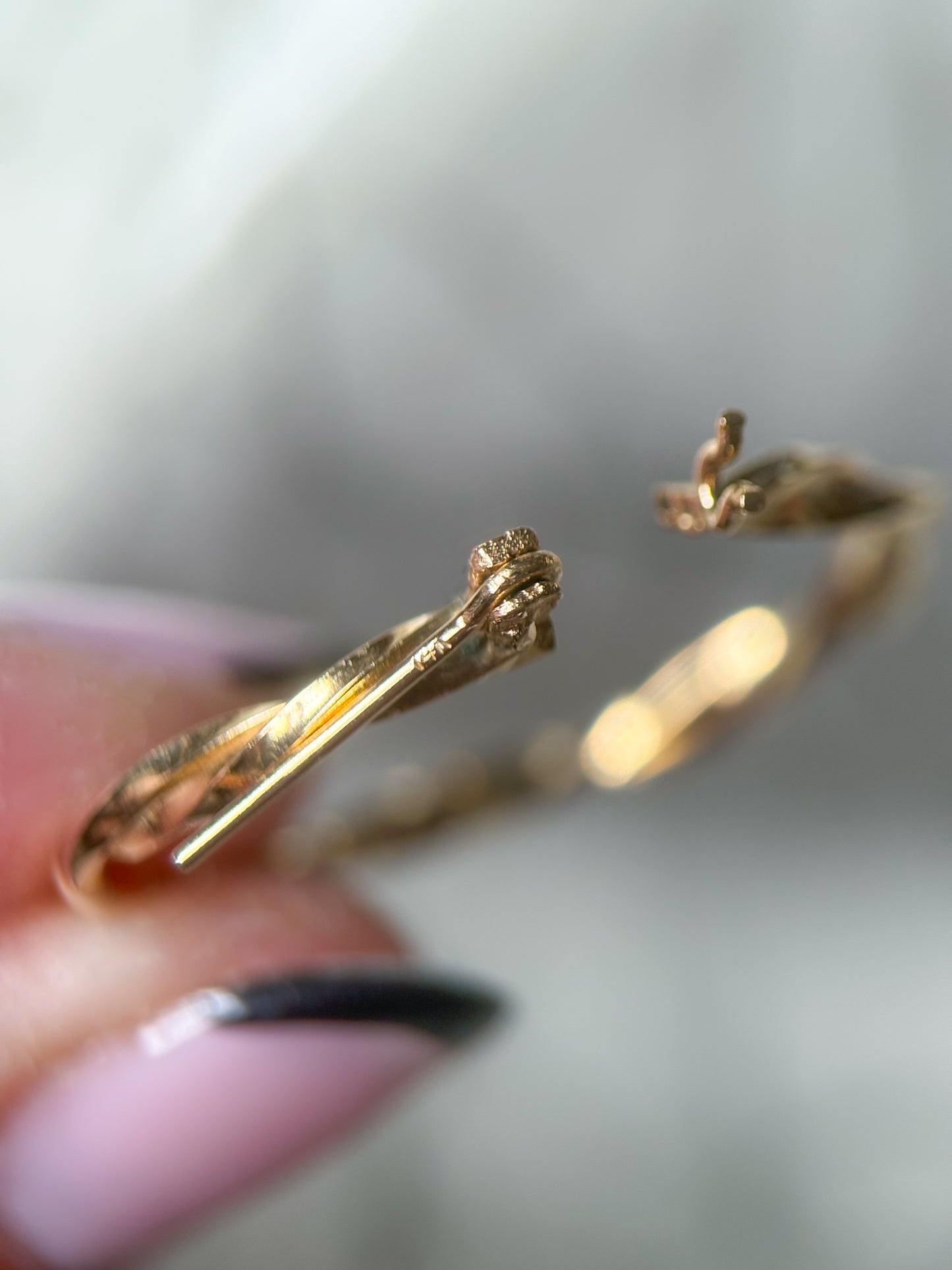 Vintage Thin Twist 14k Yellow Gold Hoop Earrings