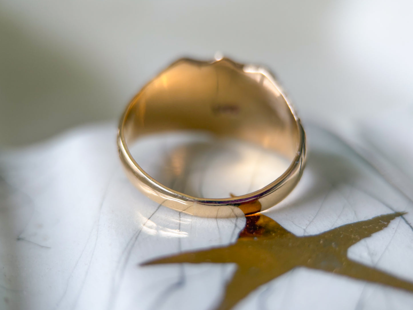 Vintage Signet 14k Yellow Gold Ring
