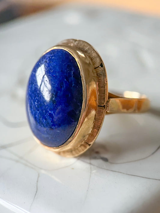 Vintage Lapis Lazuli 14k Yellow Gold Statement Ring
