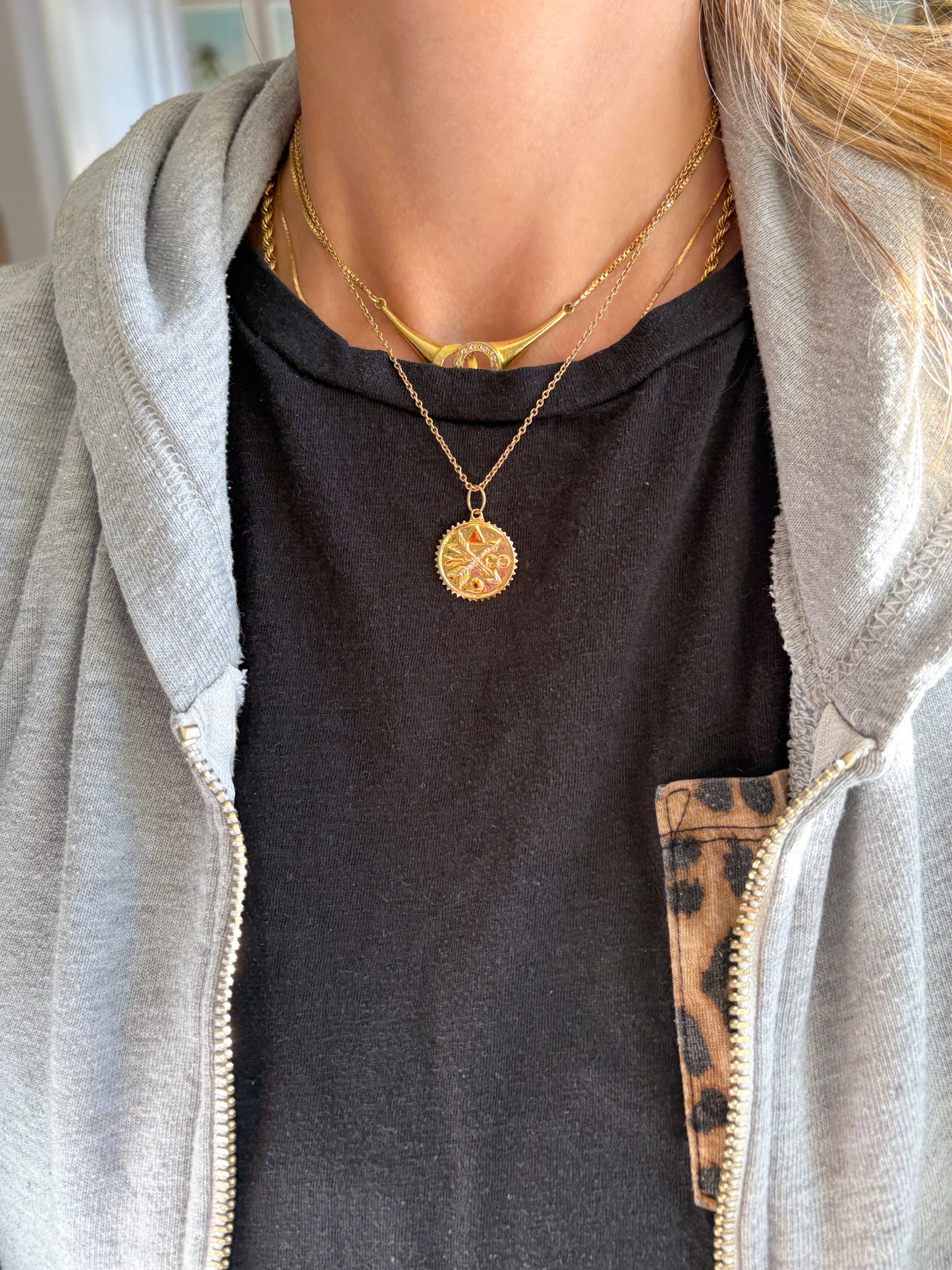 14k Yellow Gold and Natural Diamonds Disk Charm