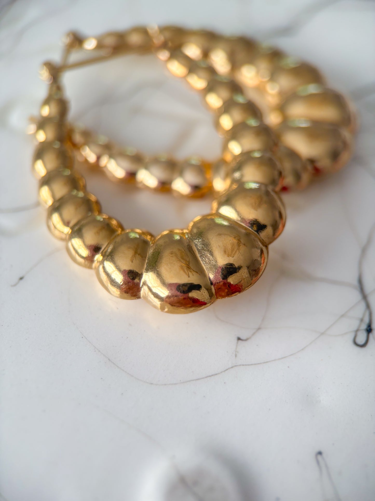 Vintage 14k Yellow Gold Large Scalloped Hoop Earrings