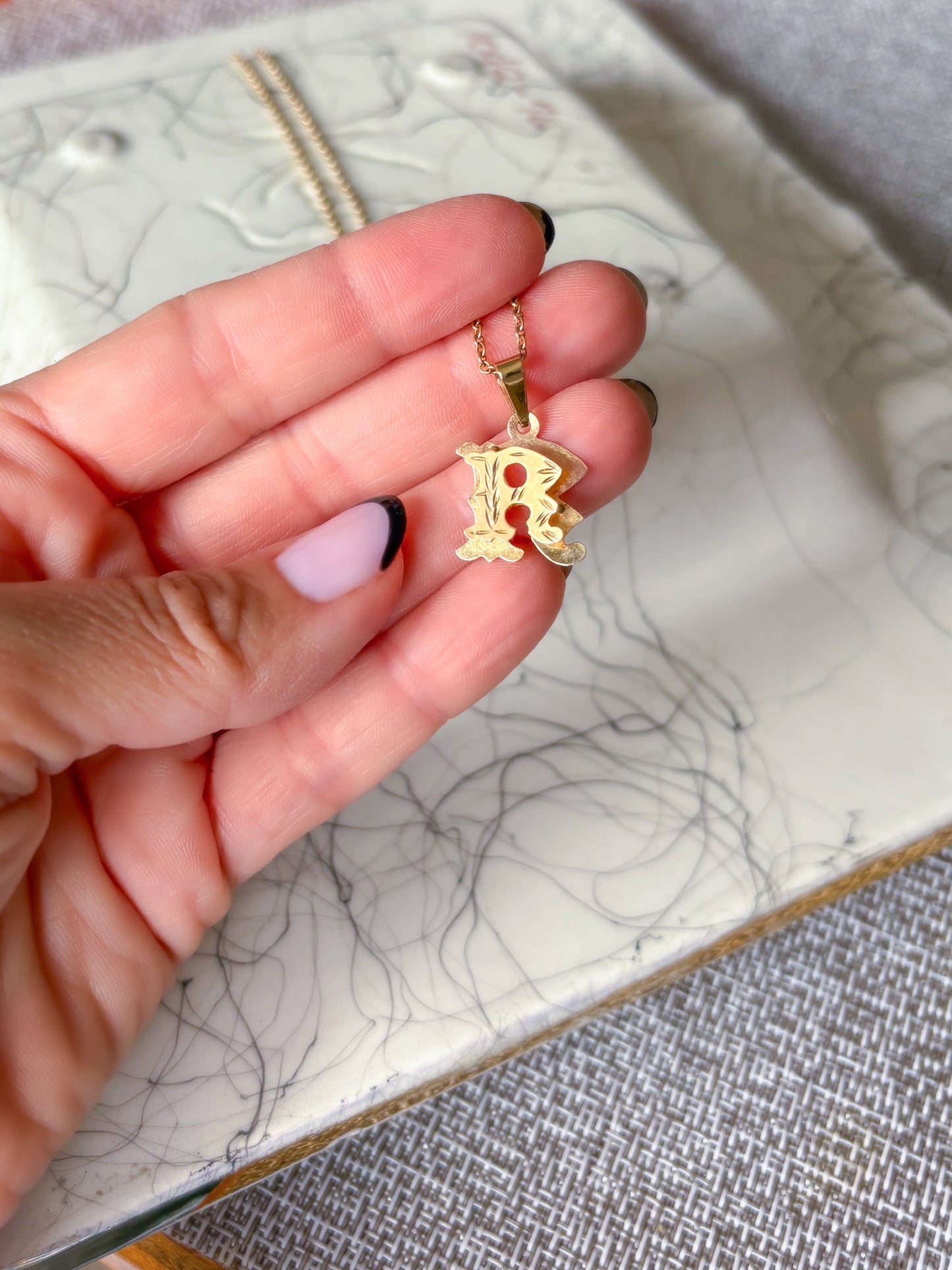 Vintage 3D Letter "R" 14k Yellow Gold Charm