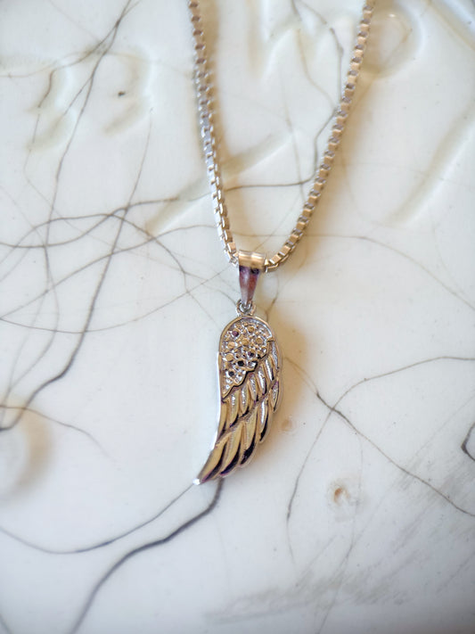 Vintage 14k White Gold Angel Wing Charm