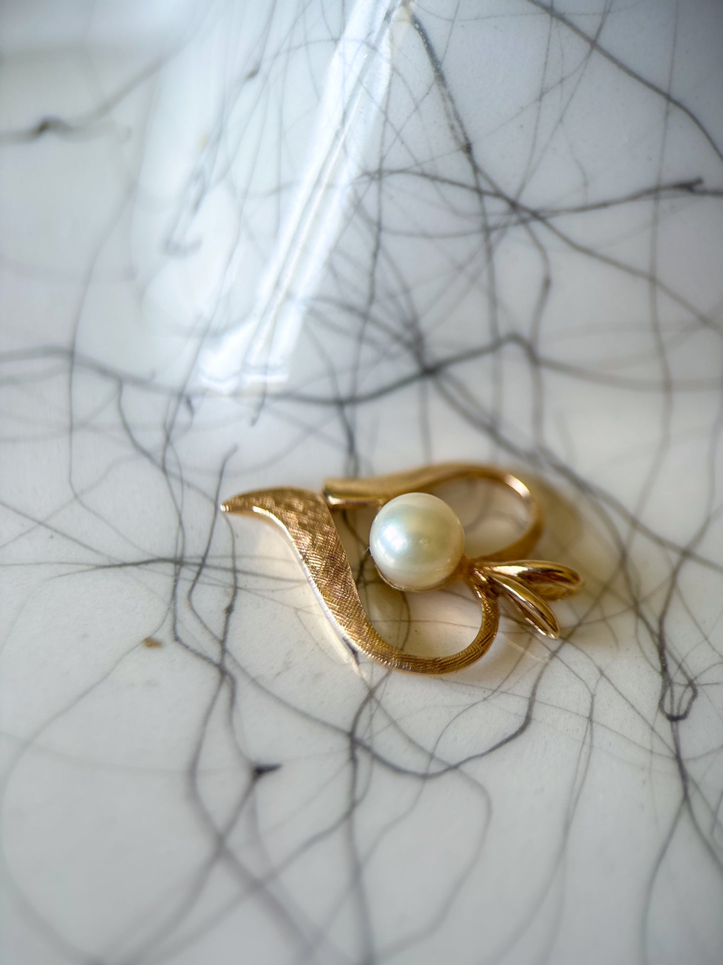 Vintage Pearl 14k Yellow Gold Heart Charm