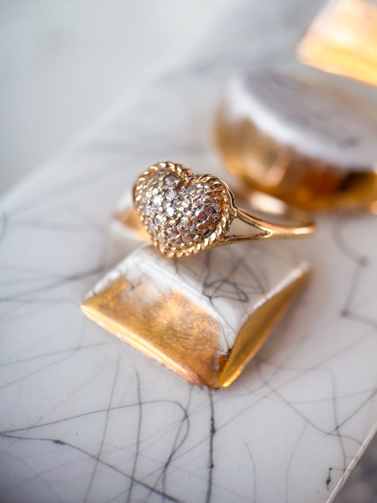 Vintage Pebbled Heart Two Toned 10k White and Yellow Gold Ring