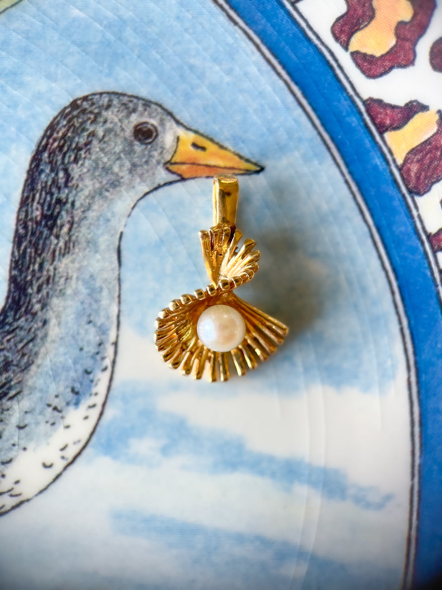 Vintage Pearl 14k Yellow Gold Charm