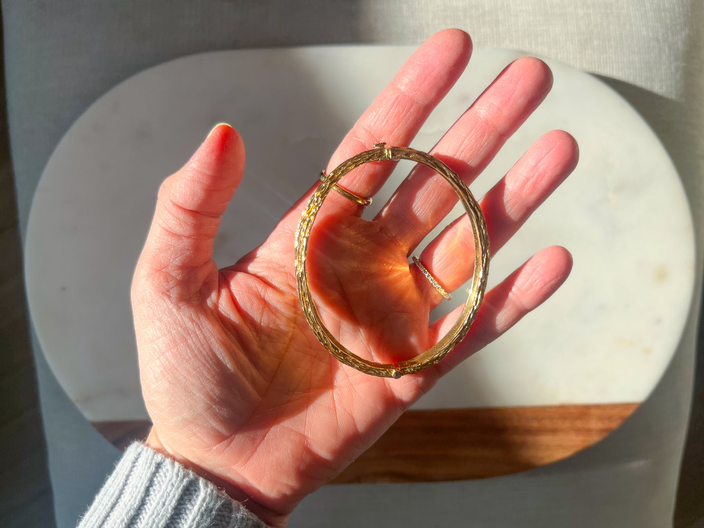 Vintage Textured 14k Yellow Gold Bangle