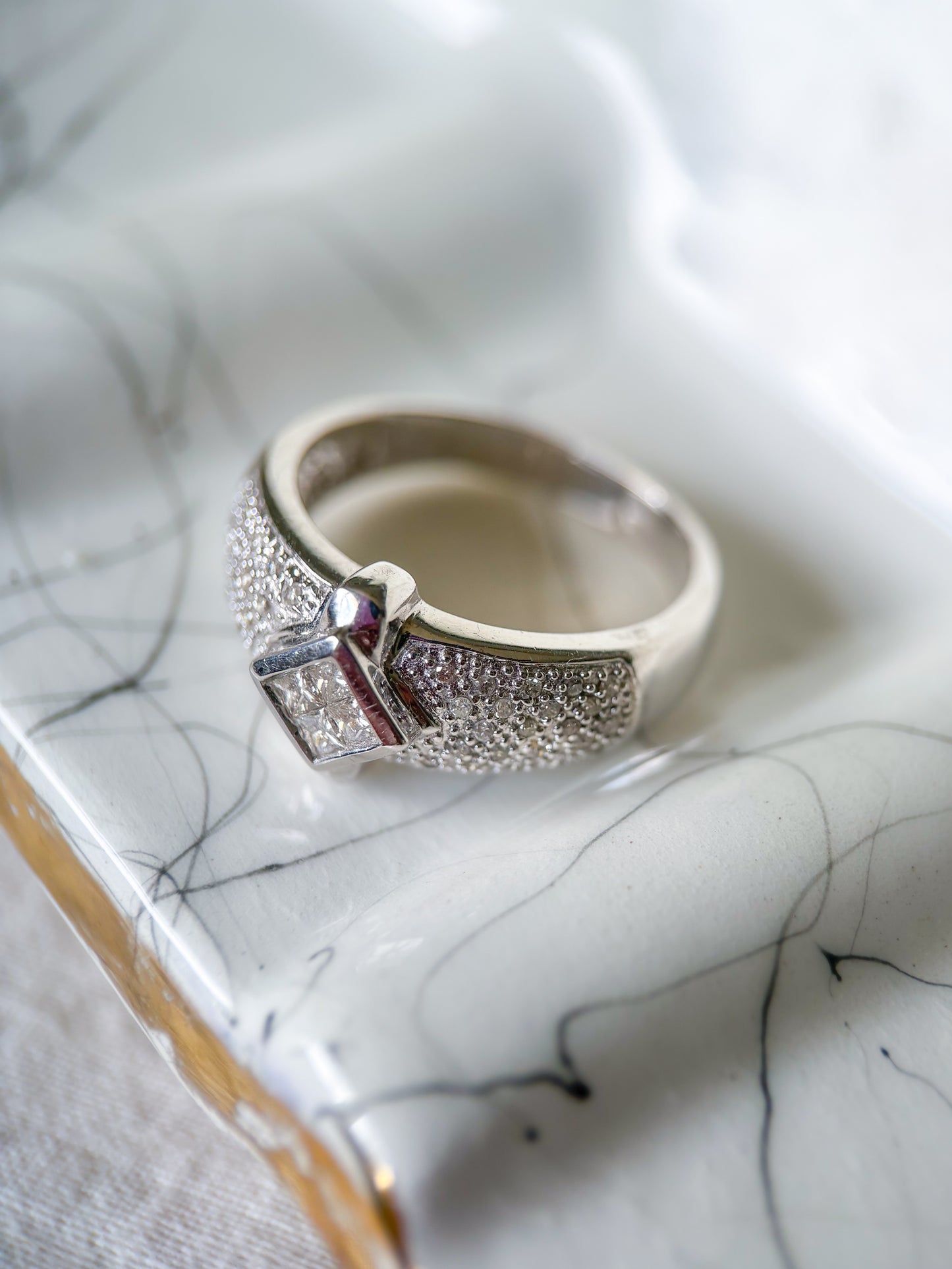 Vintage Natural Diamond 14k White Gold Ring