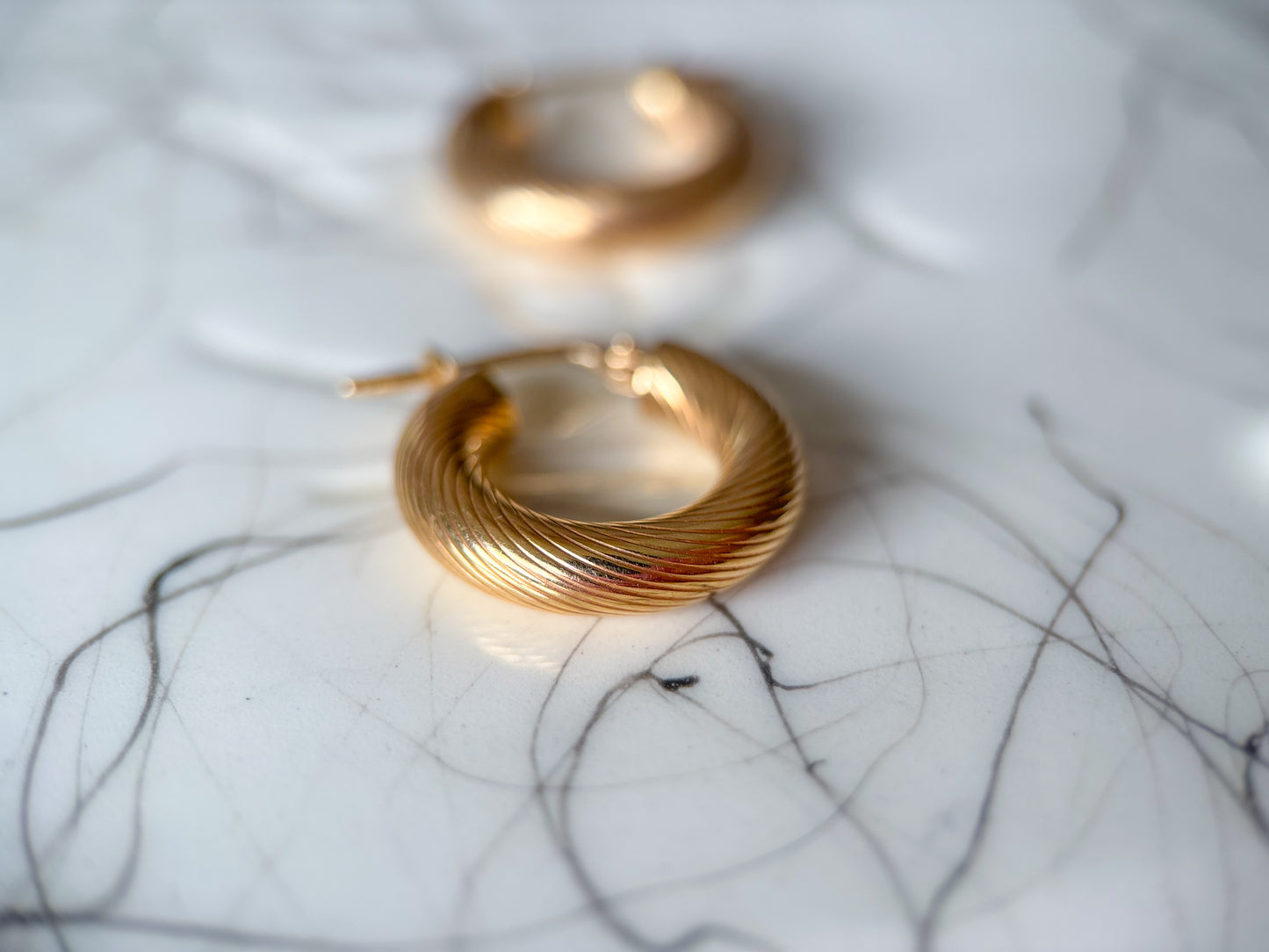Vintage 14k Yellow Gold Thick Etched Hoop Earrings