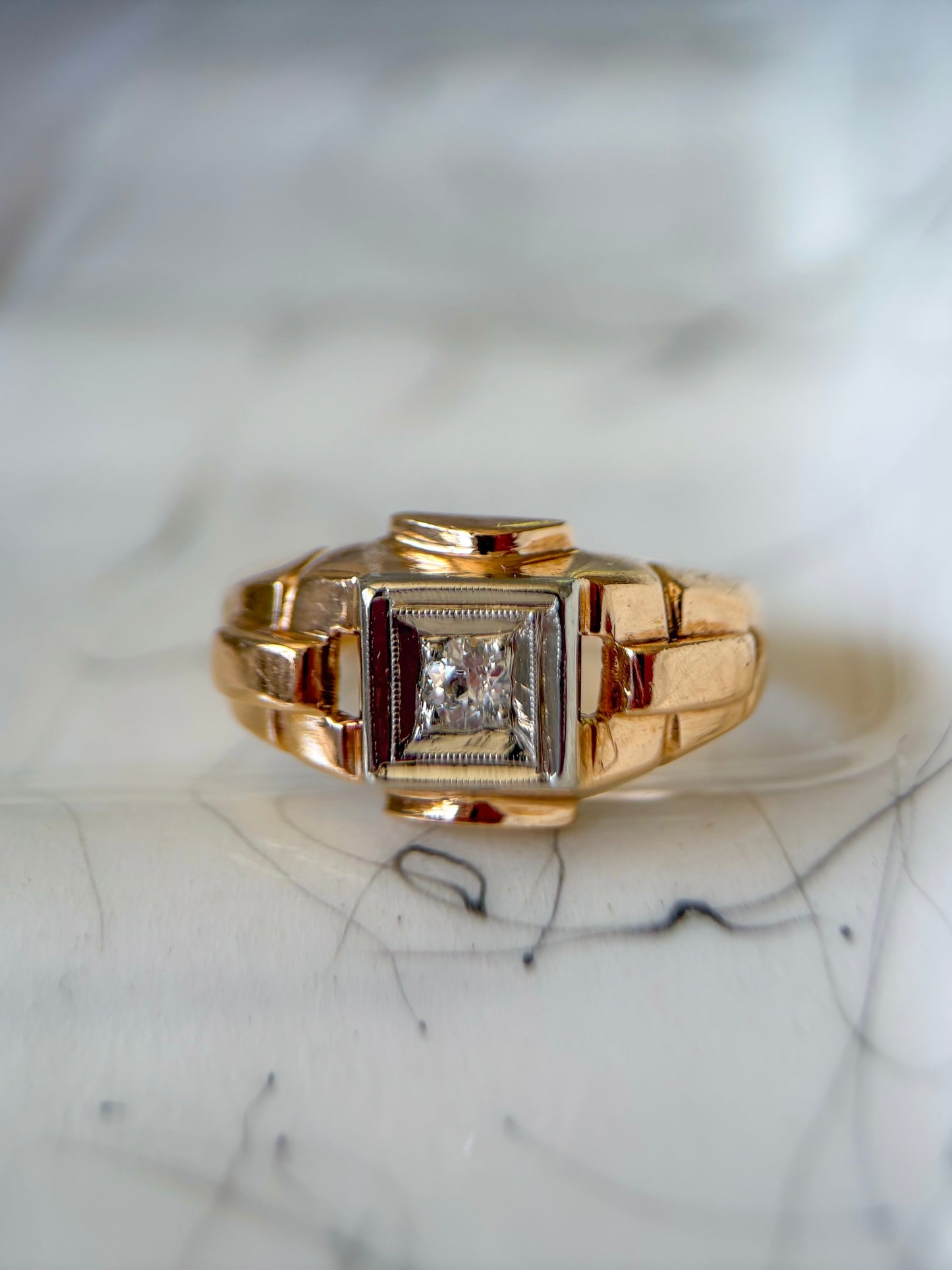 Vintage Natural Diamond 14k Yellow Gold Ring