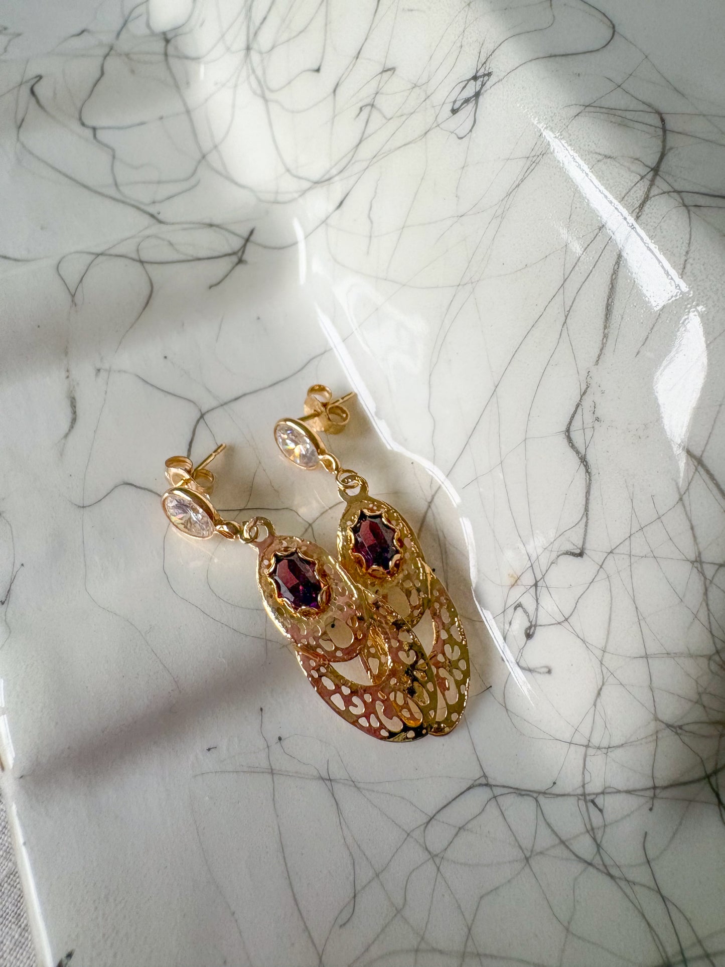 Vintage Natural Amethyst 14k Yellow Gold Drop Earrings