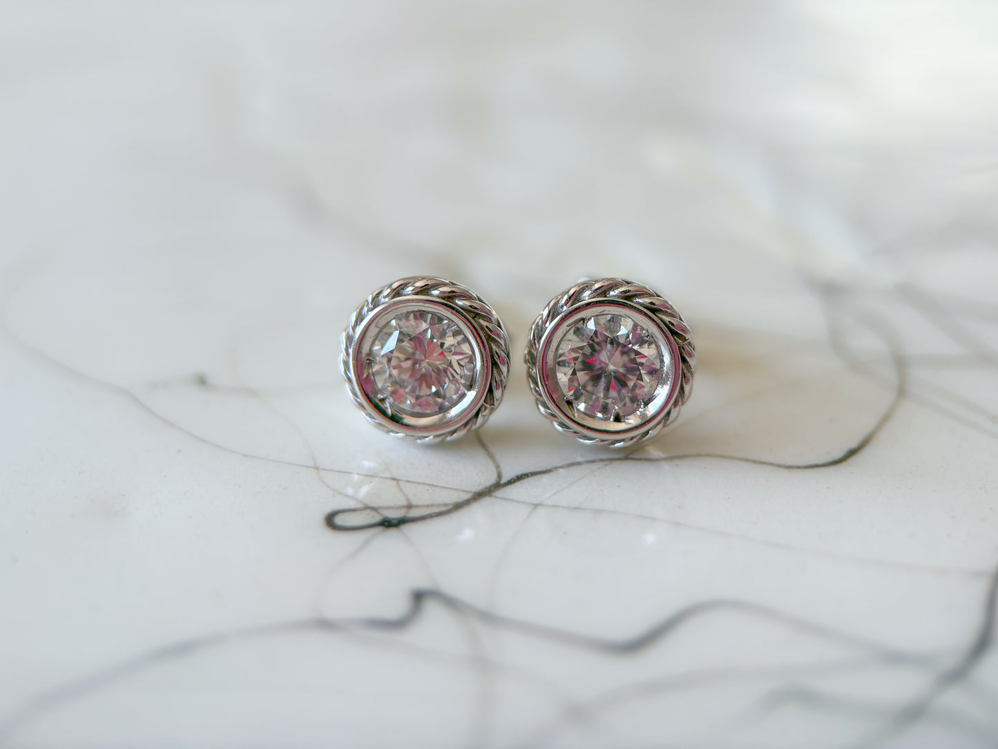 Vintage Natural Diamond Rope 14k White Gold Stud Earrings
