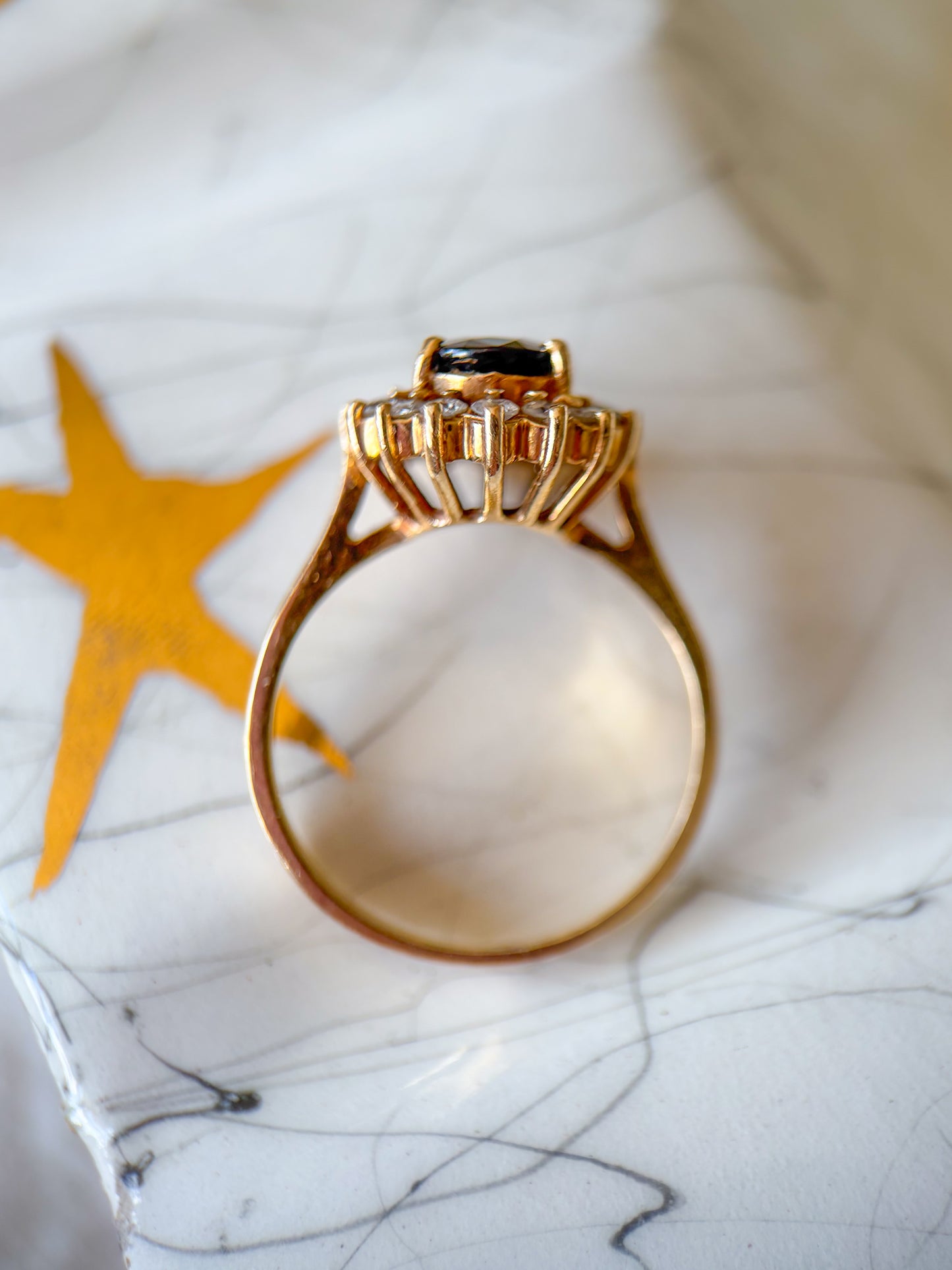 Vintage Natural Sapphire and Diamond 14k Yellow Gold Ring