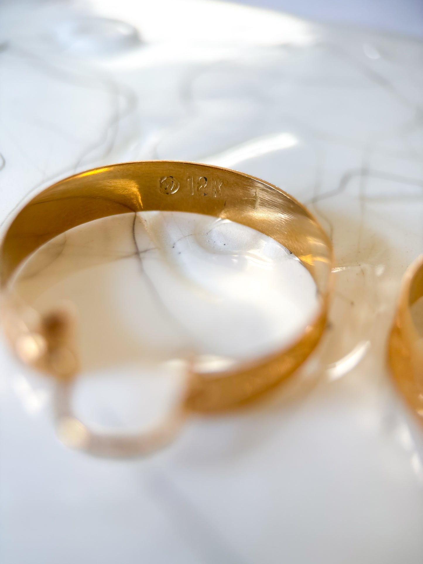Vintage 18k Yellow Gold Thick Etched Hoops