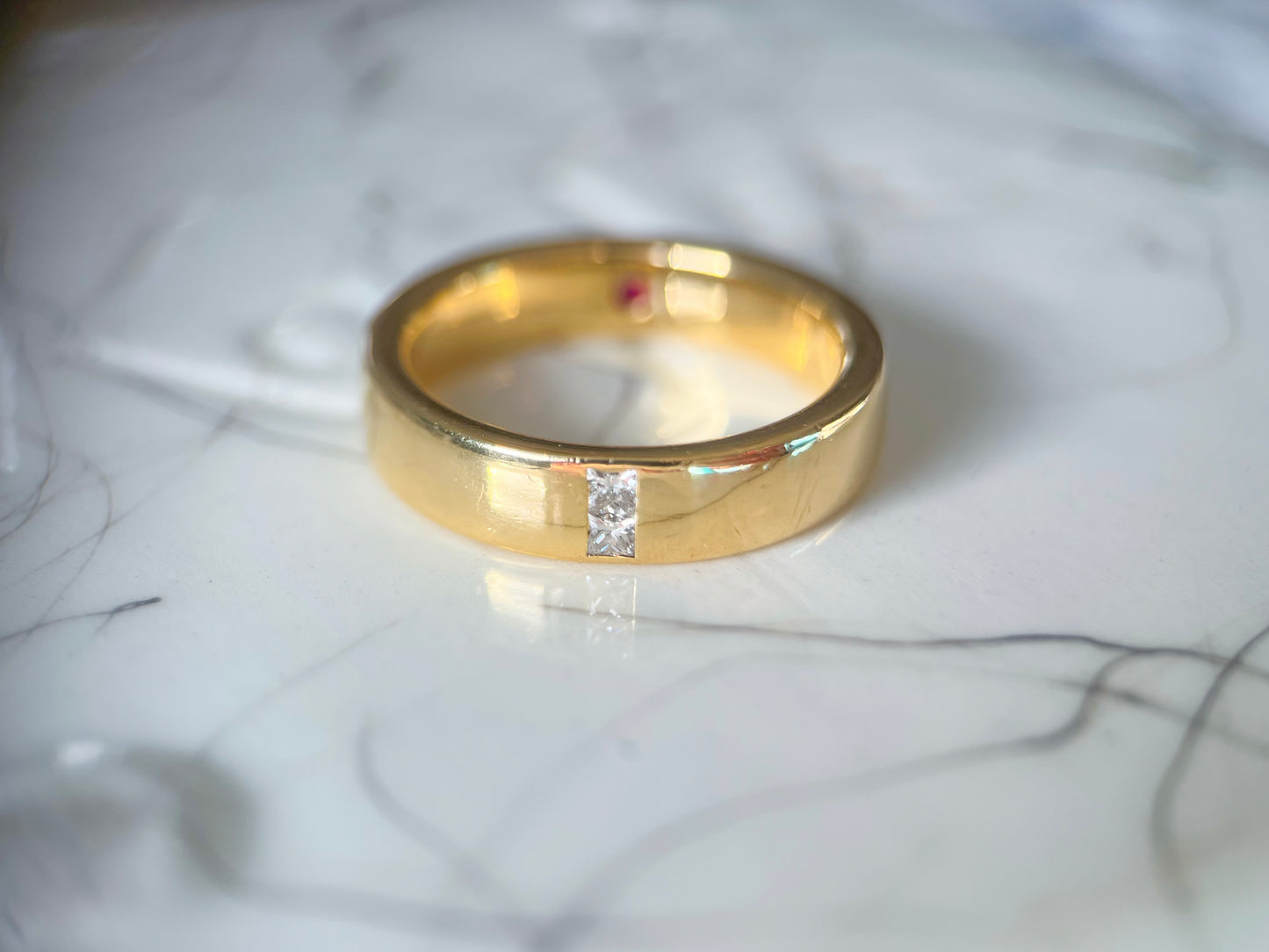 Vintage Natural Diamond and Hidden Natural Ruby 18k Yellow Gold Band Ring