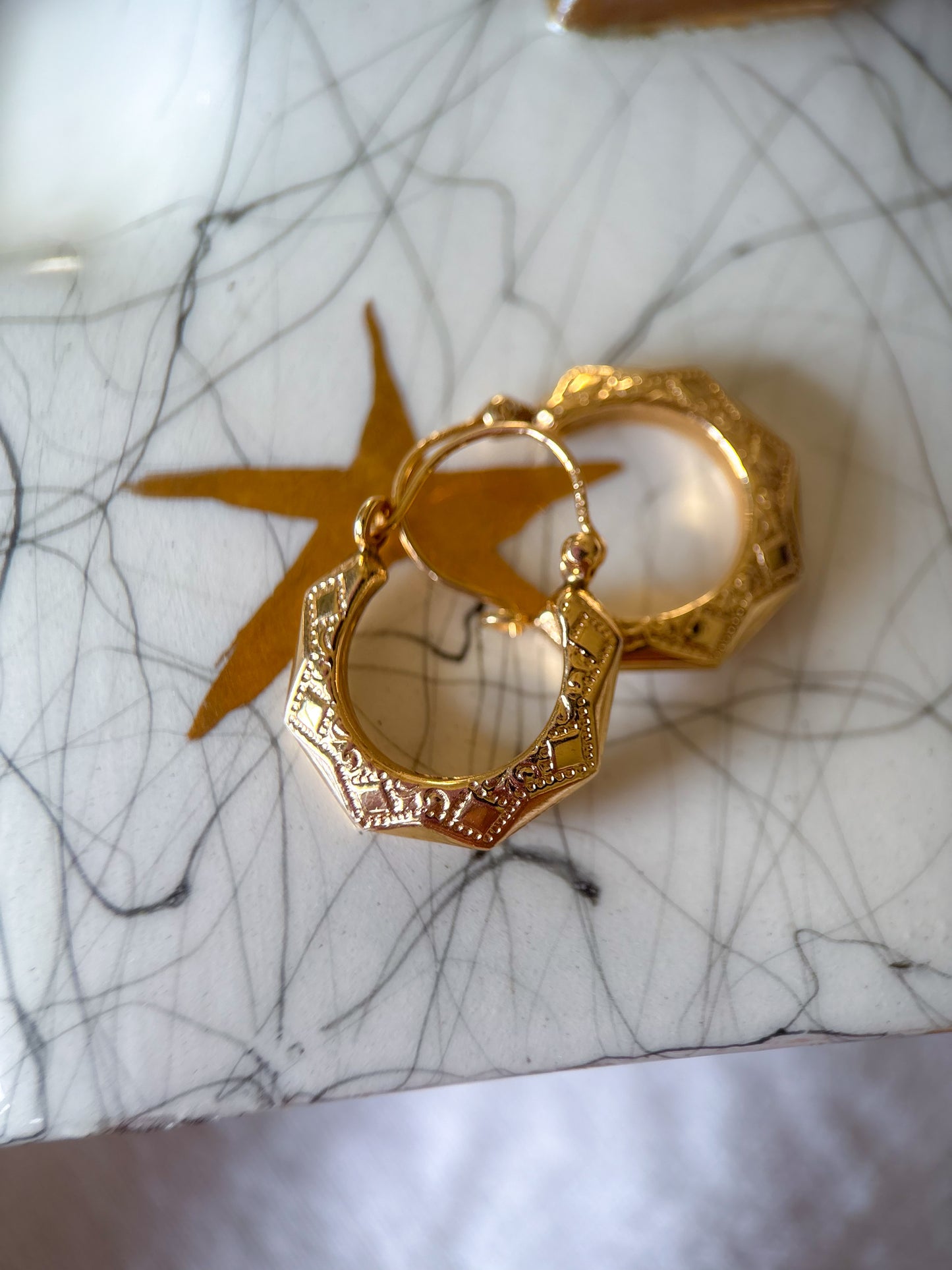 Vintage Faceted 14k Yellow Gold Hoop Earrings