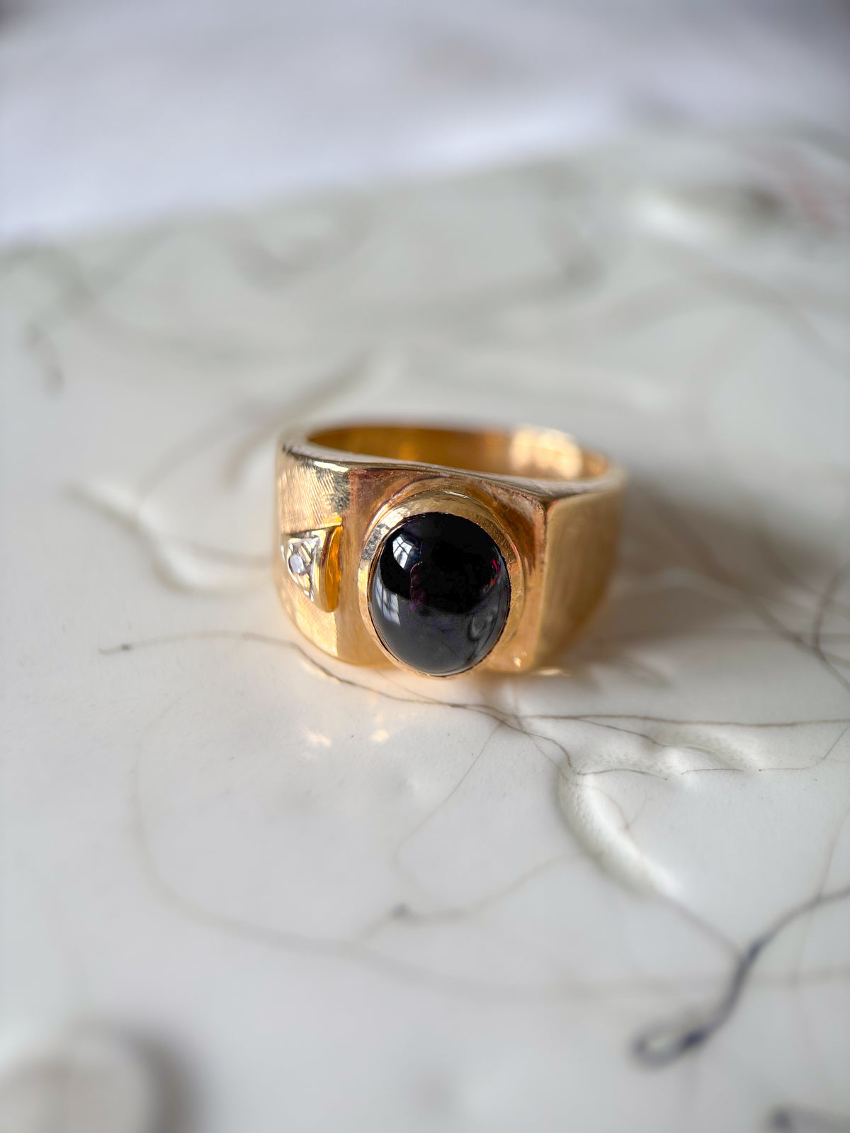 Vintage Onyx and Natural Diamond 14k Yellow Gold Ring