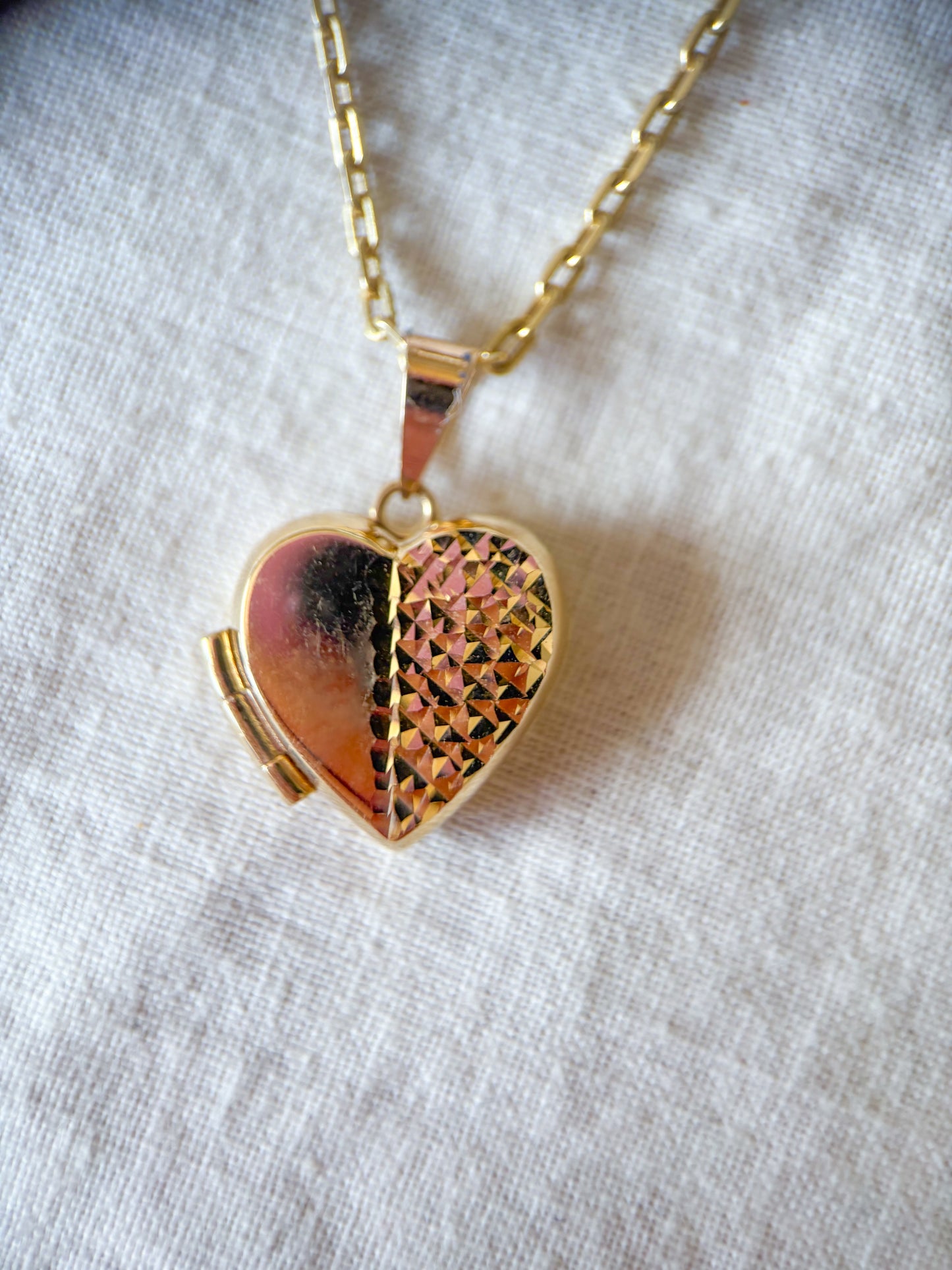 Vintage Heart Locket 10k Yellow Gold Charm