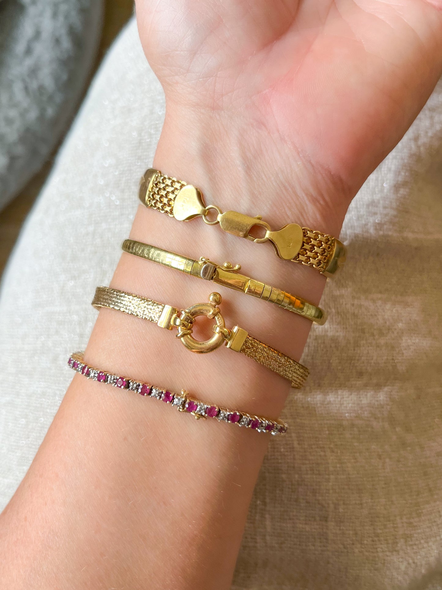 Vintage Mesh 14k Yellow Gold 7.5 Inch Bracelet