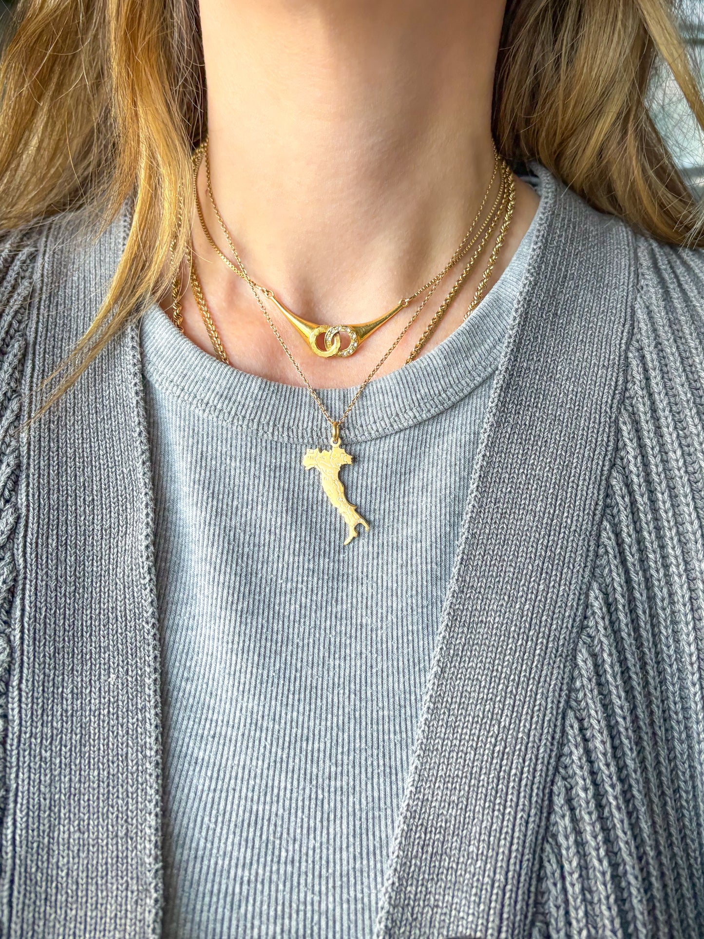 Vintage Italy 18k Yellow Gold Charm
