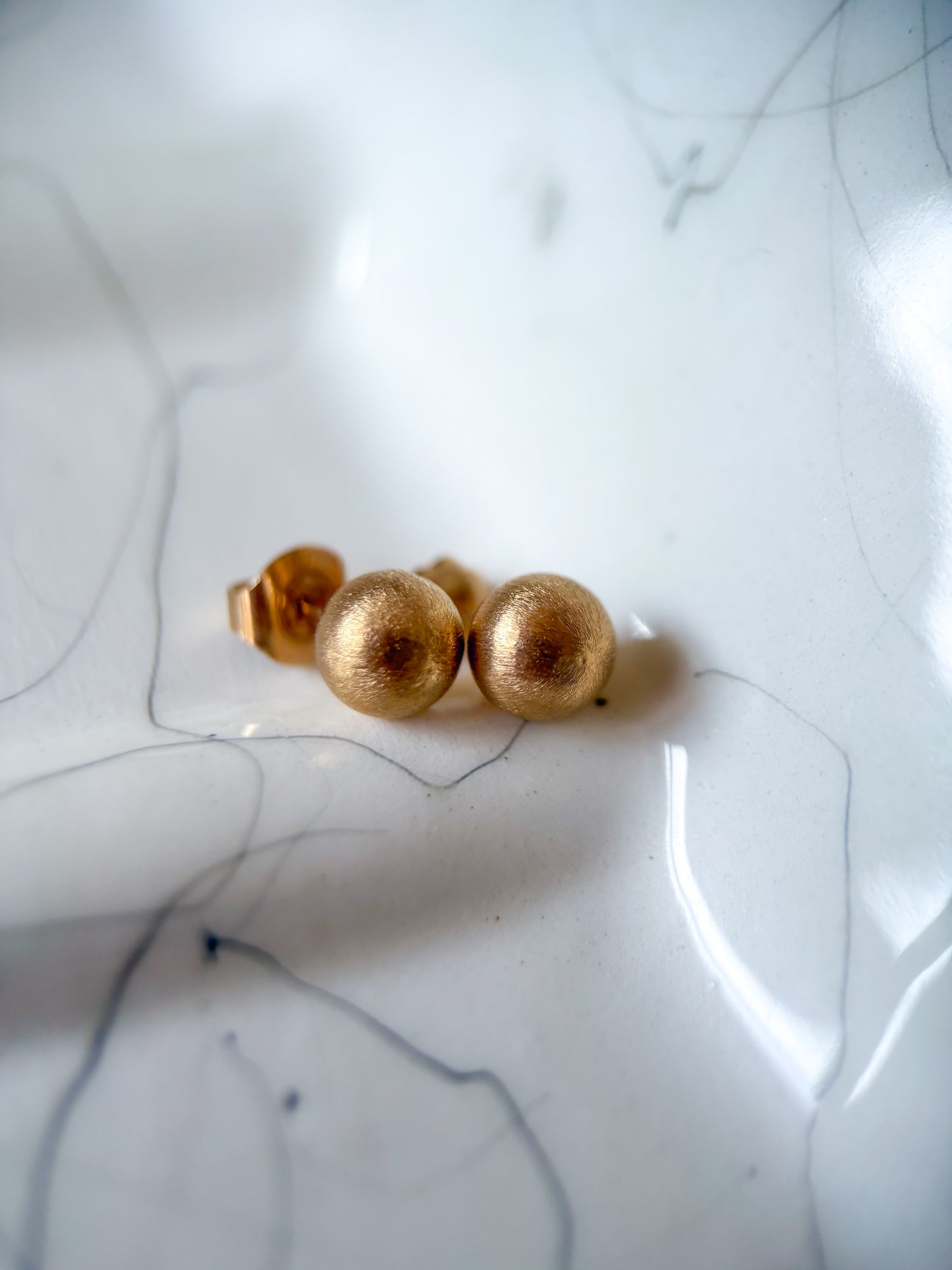 Vintage Matte Ball 14k Yellow Gold Stud Earrings