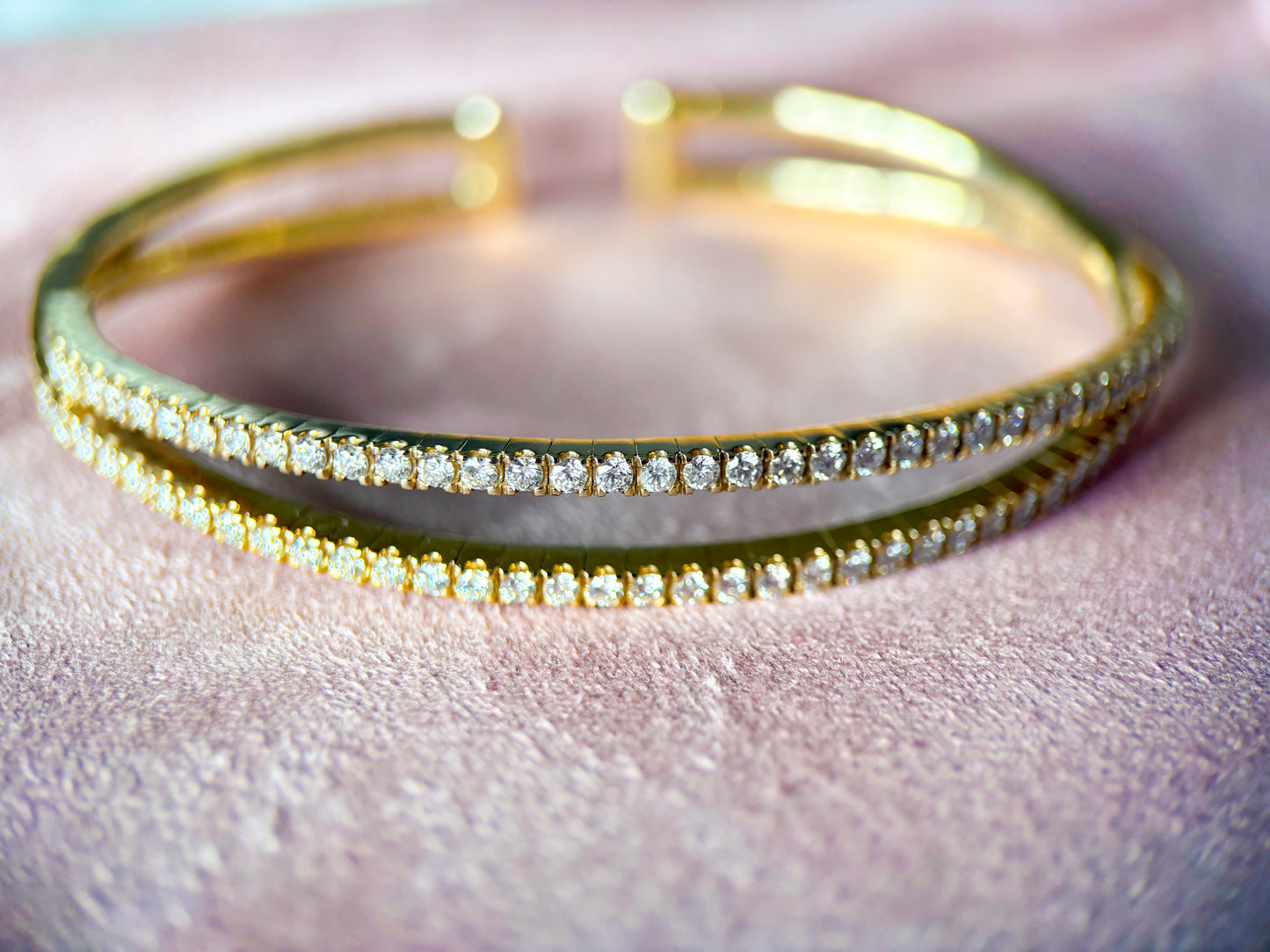 Vintage Natural Diamond 14k Yellow Gold Open Bangle