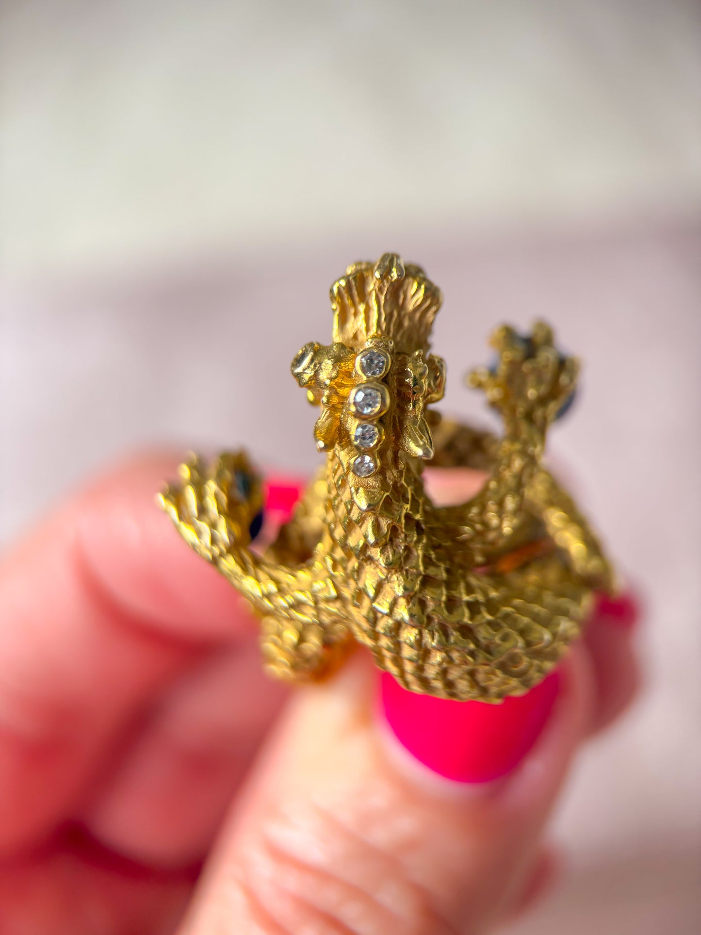 Vintage Mother of Dragons Ring with Natural Diamonds and Lapis Lazuli 18k Yellow Gold Statement Ring