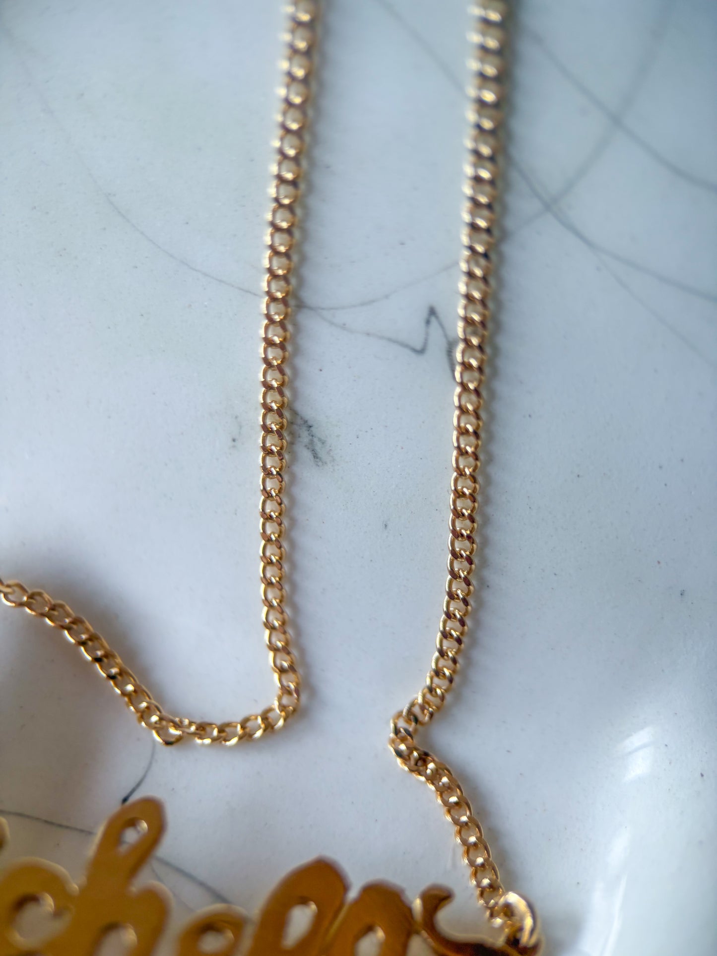 Vintage Name Plates "Michelle" on chain 14k Yellow Gold Charm Necklace