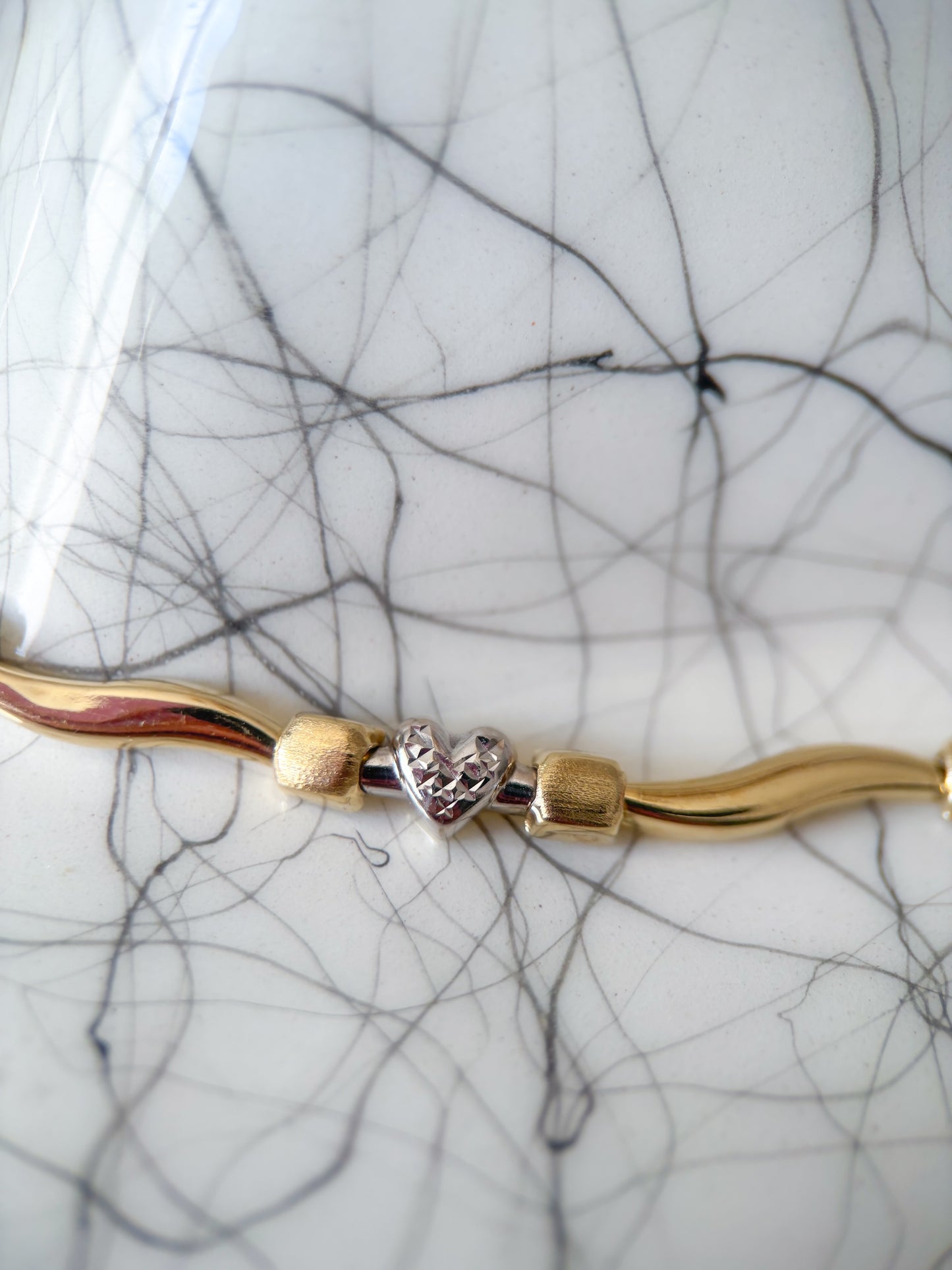 Vintage Two Toned 10k White and Yellow Gold 7 Inch Heart Bracelet