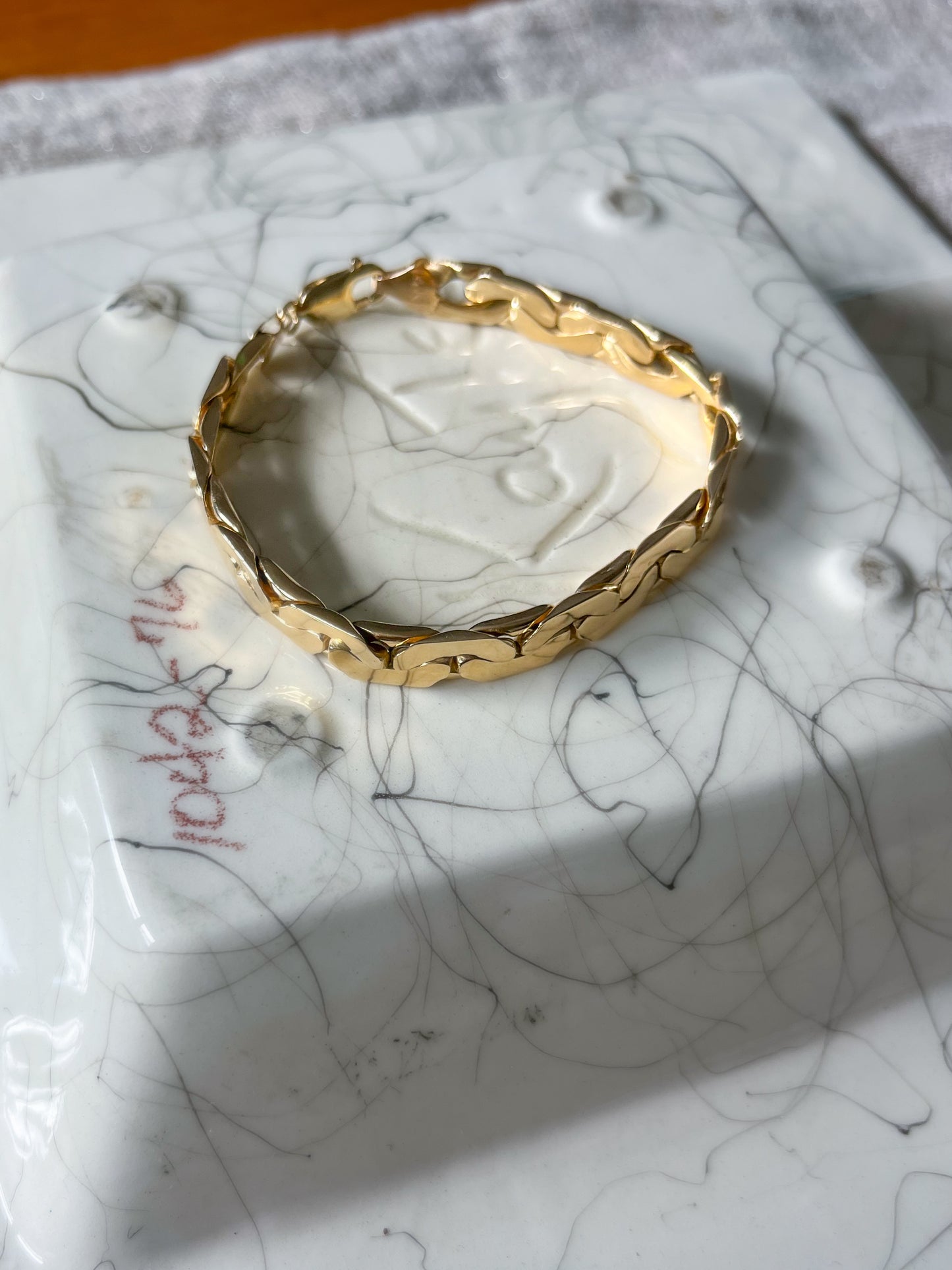 Vintage Solid Cobra Link 14k Yellow Gold 7 Inch Bracelet, circa 1970s