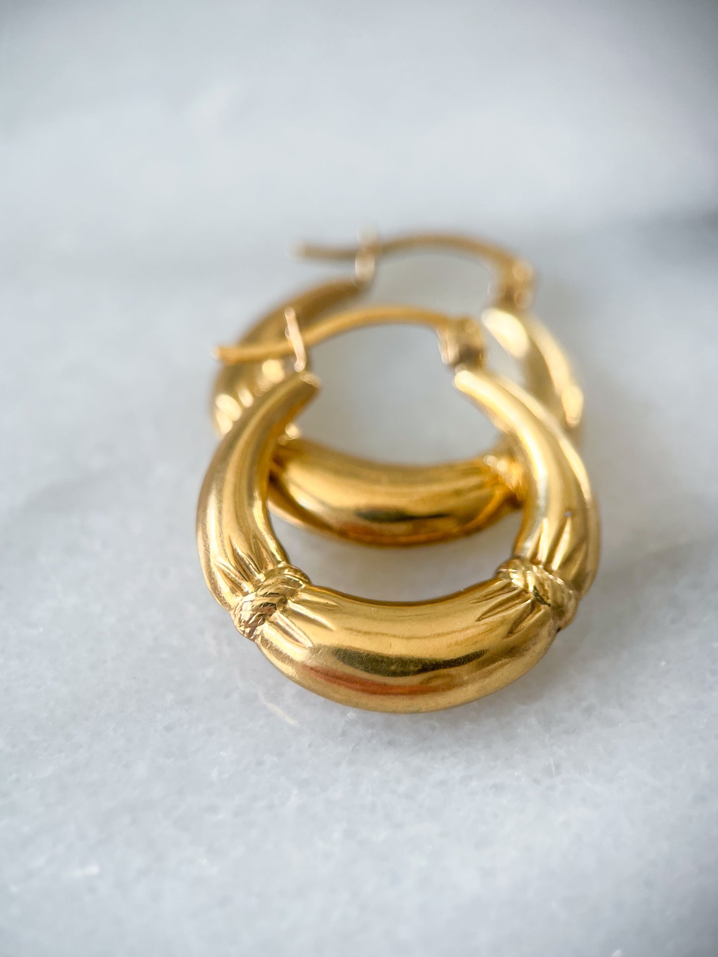 Vintage Puffy 10k Yellow Gold Hoop Earrings