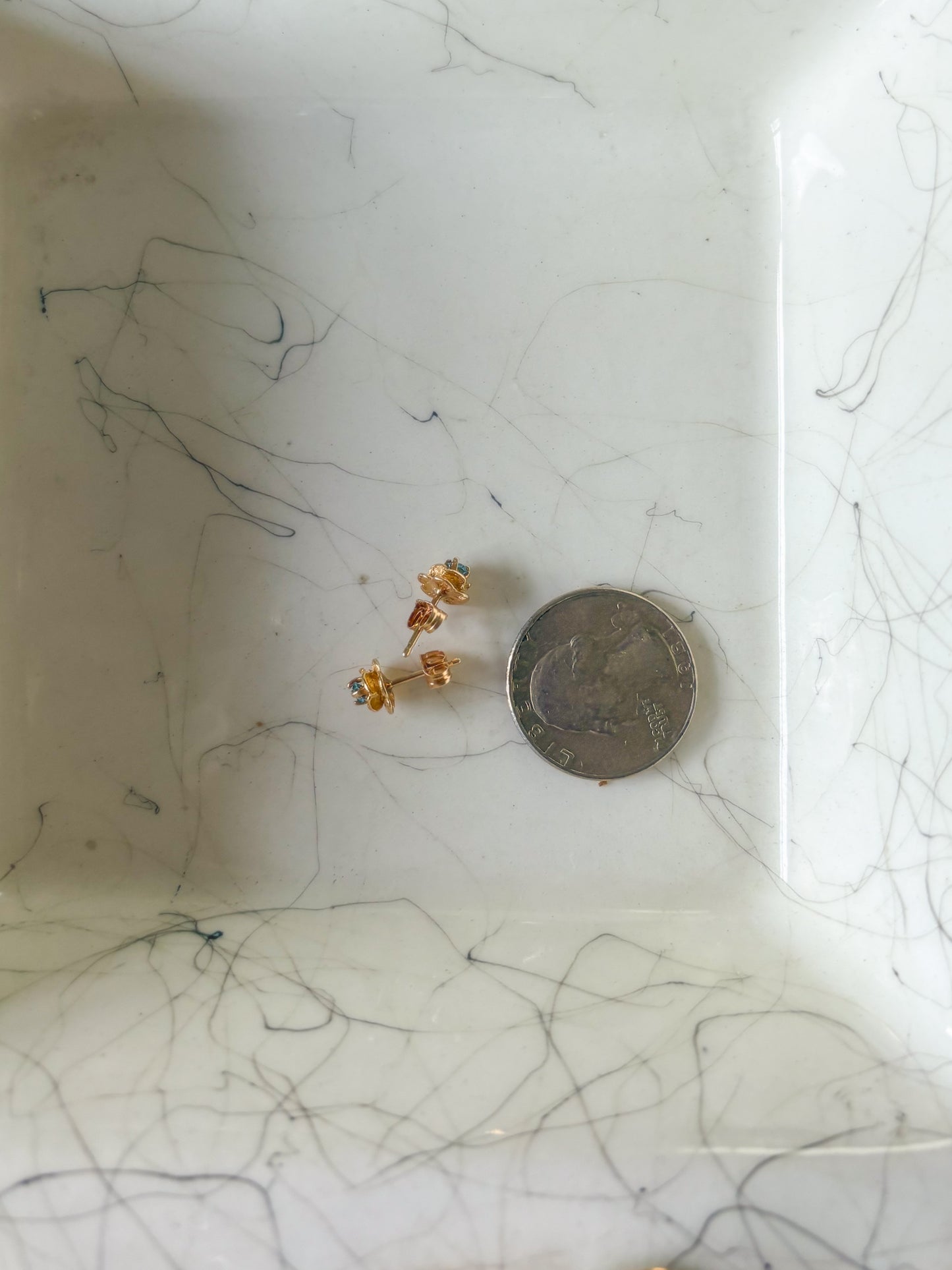 Vintage Rose Studs with Natural Aquamarine 14k Yellow Gold Earrings