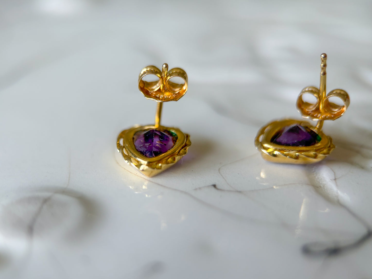 Vintage Natural Heart Amethyst 14k Yellow Gold Earrings