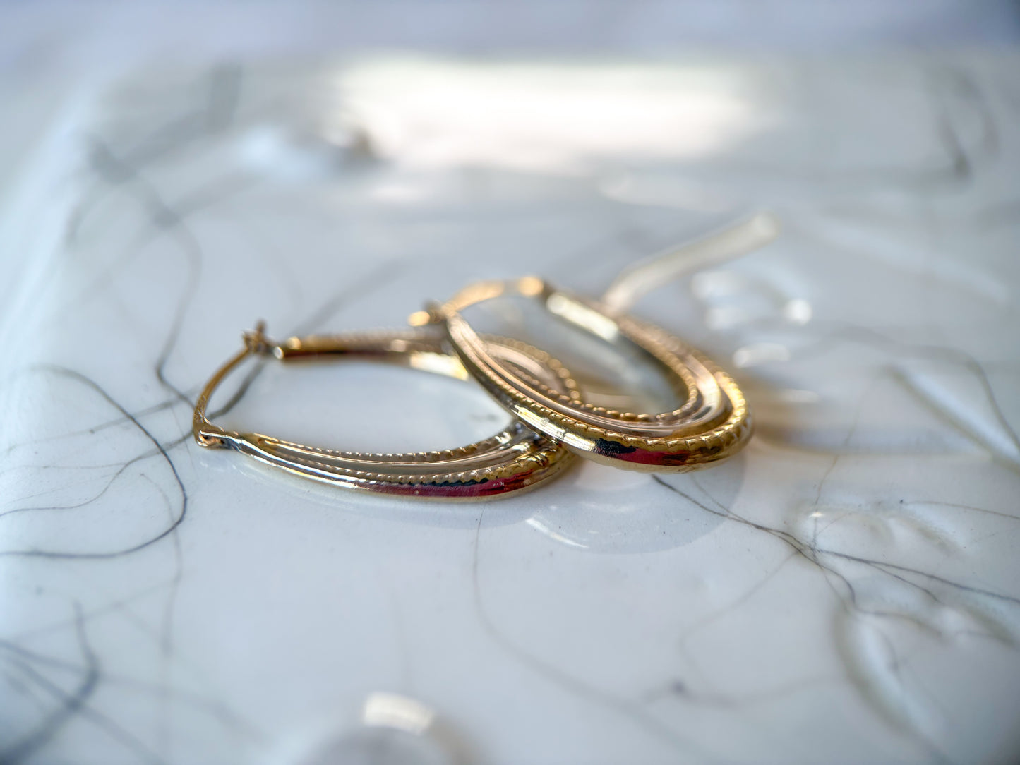 Vintage Oval 10k White and Yellow Gold Two Toned Hoop Earrings