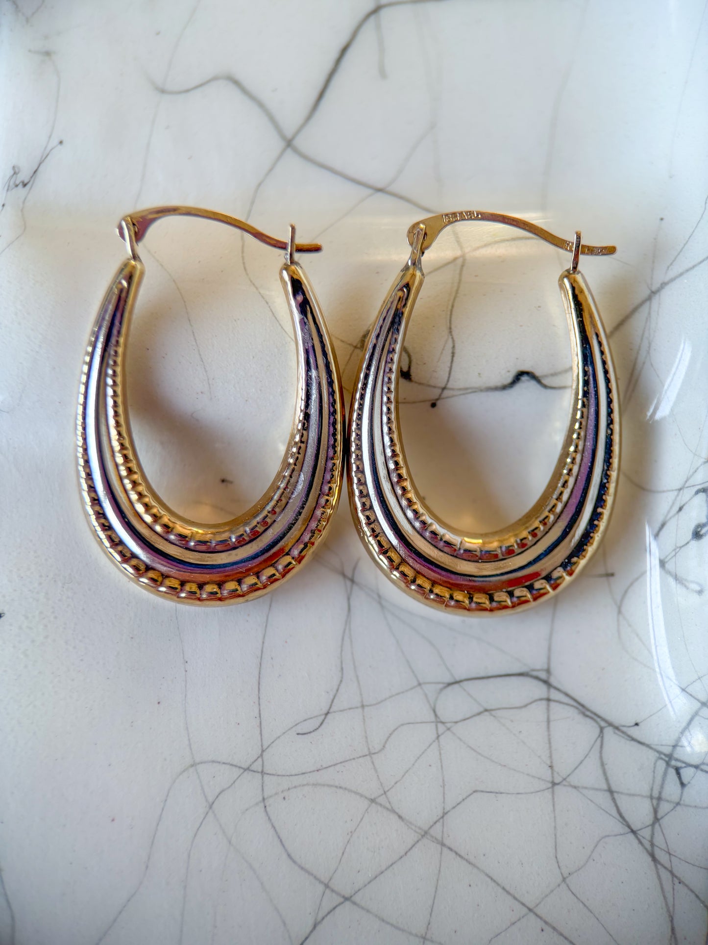 Vintage Oval 10k White and Yellow Gold Two Toned Hoop Earrings