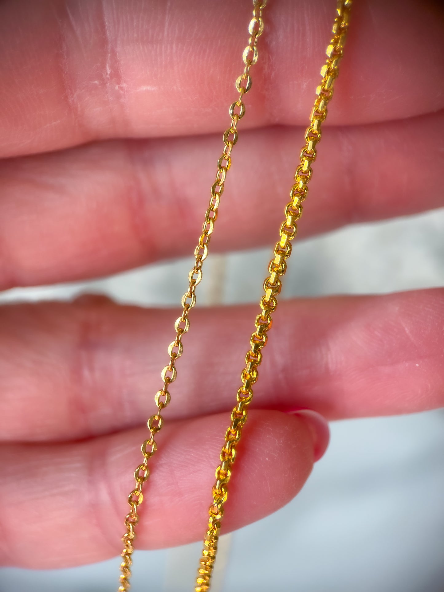 Vintage 18k Yellow Gold Cable (16 Inch) and 22k Yellow Gold Rolo (19 Inch) Chains
