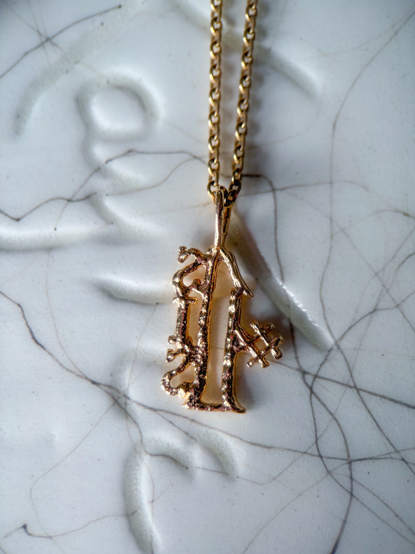 Vintage "#1 Sis" 14k Yellow Gold Charm