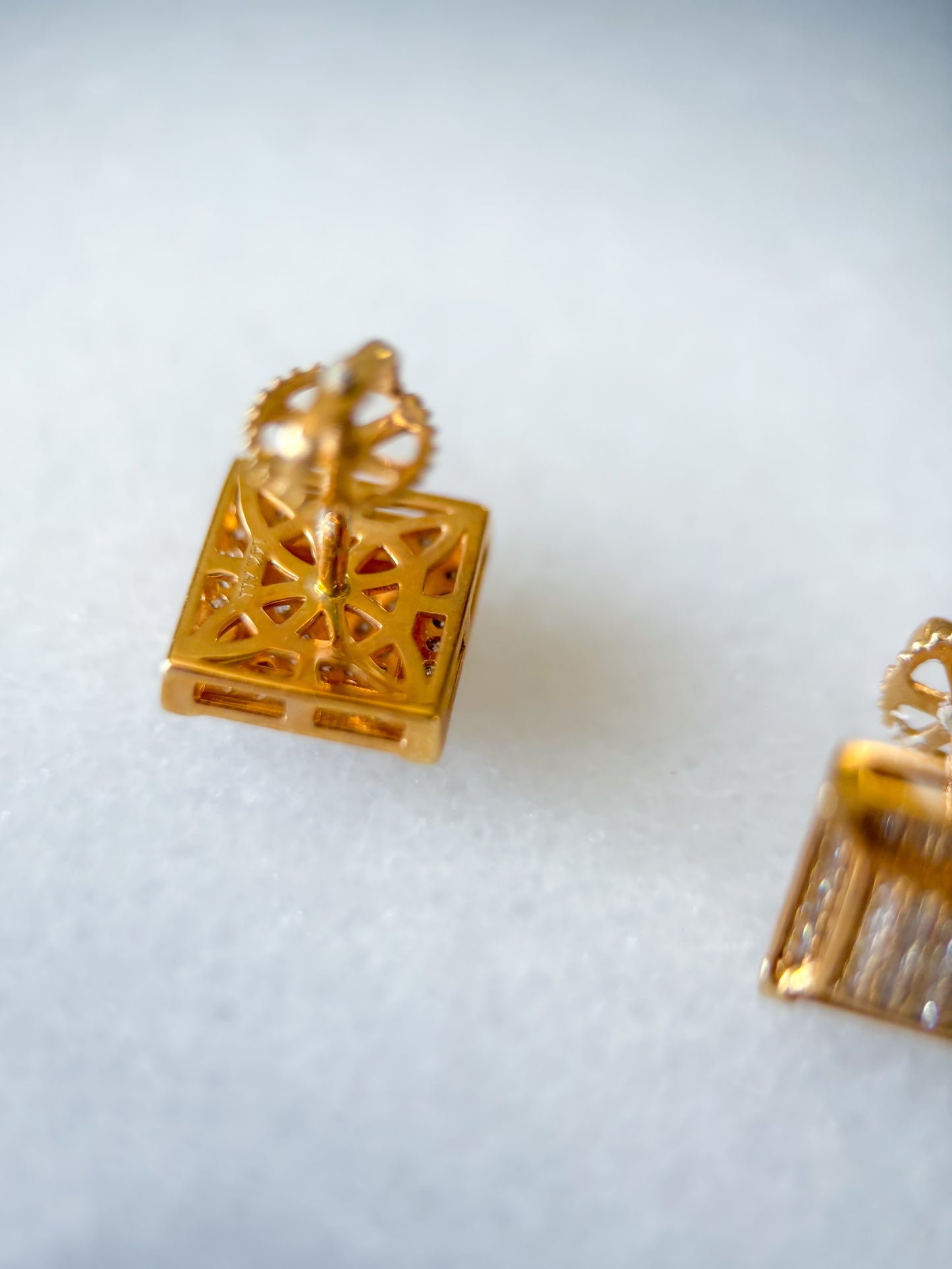 Vintage Natural Diamond 14k Yellow Gold Square Stud Earrings