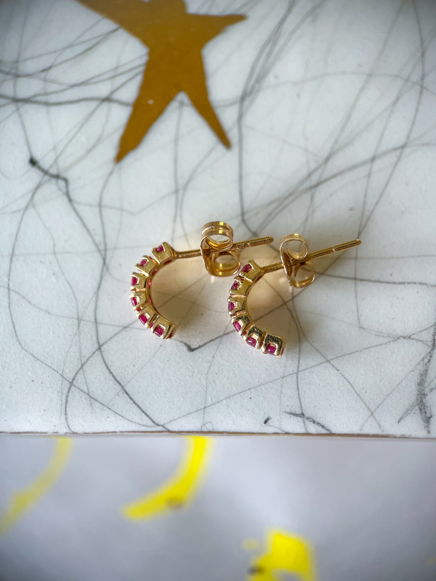 Vintage Half Hoop Natural Ruby 14k Yellow Gold Stud Earrings