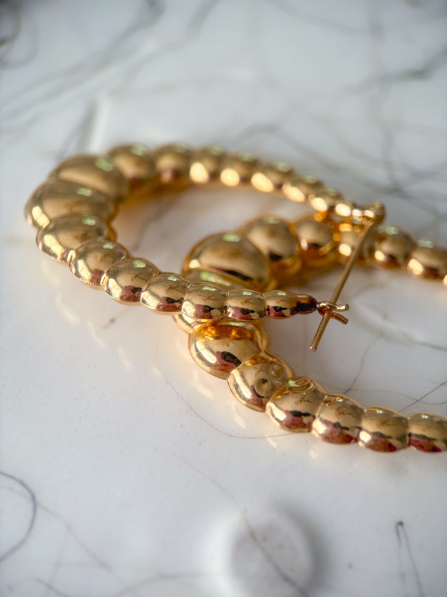 Vintage 14k Yellow Gold Large Scalloped Hoop Earrings