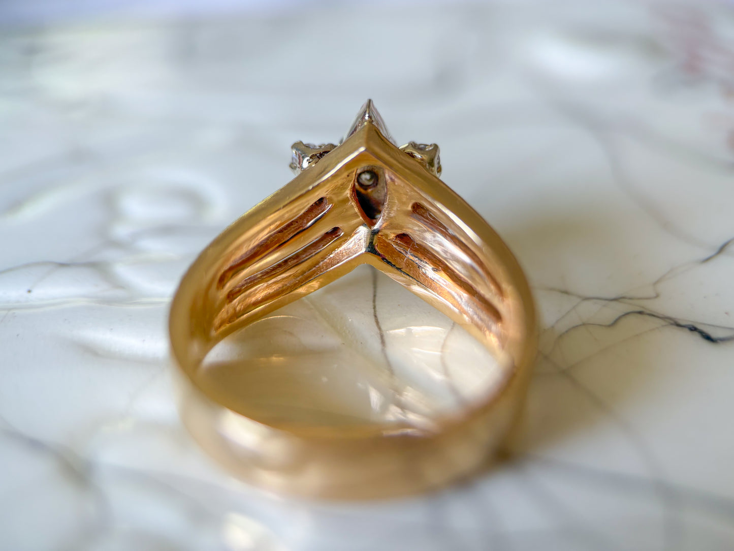 Vintage Natural Diamond 14k Yellow Gold Ring