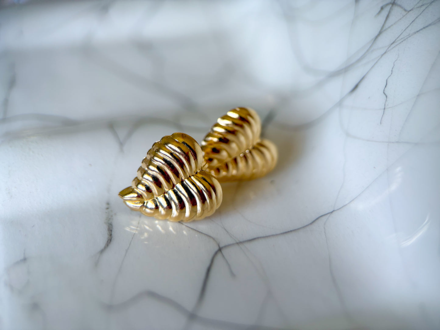 Vintage Heart Shaped 14k Yellow Gold Stud Earrings