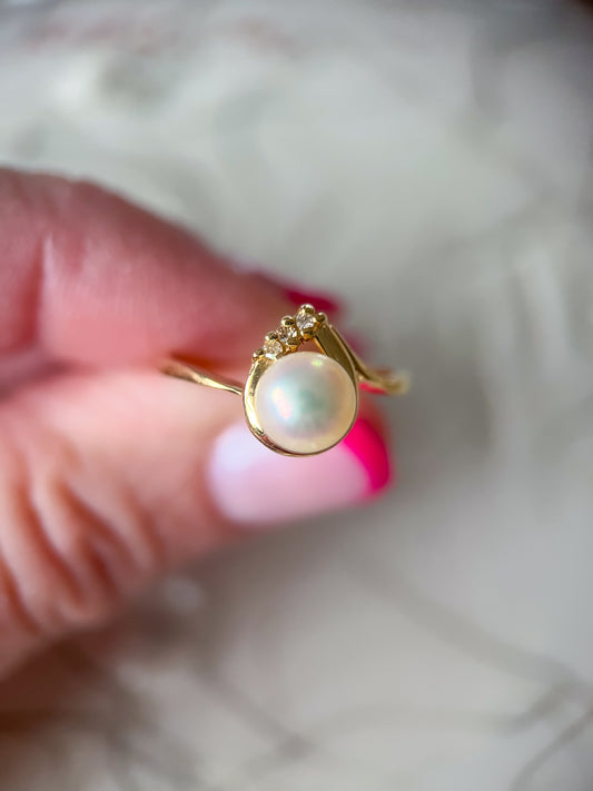 Vintage Natural Pearl and Natural Diamond 14k Yellow Gold Ring